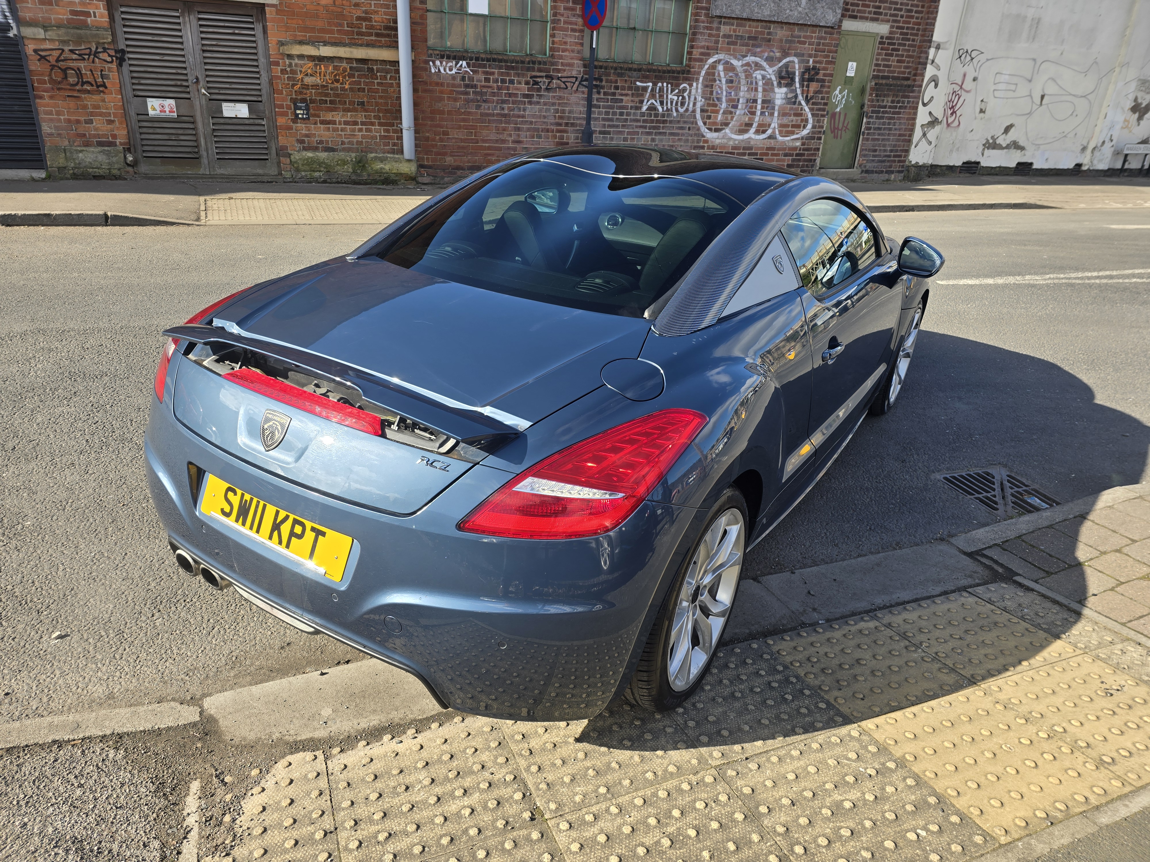 Peugeot RCZ - Image 18