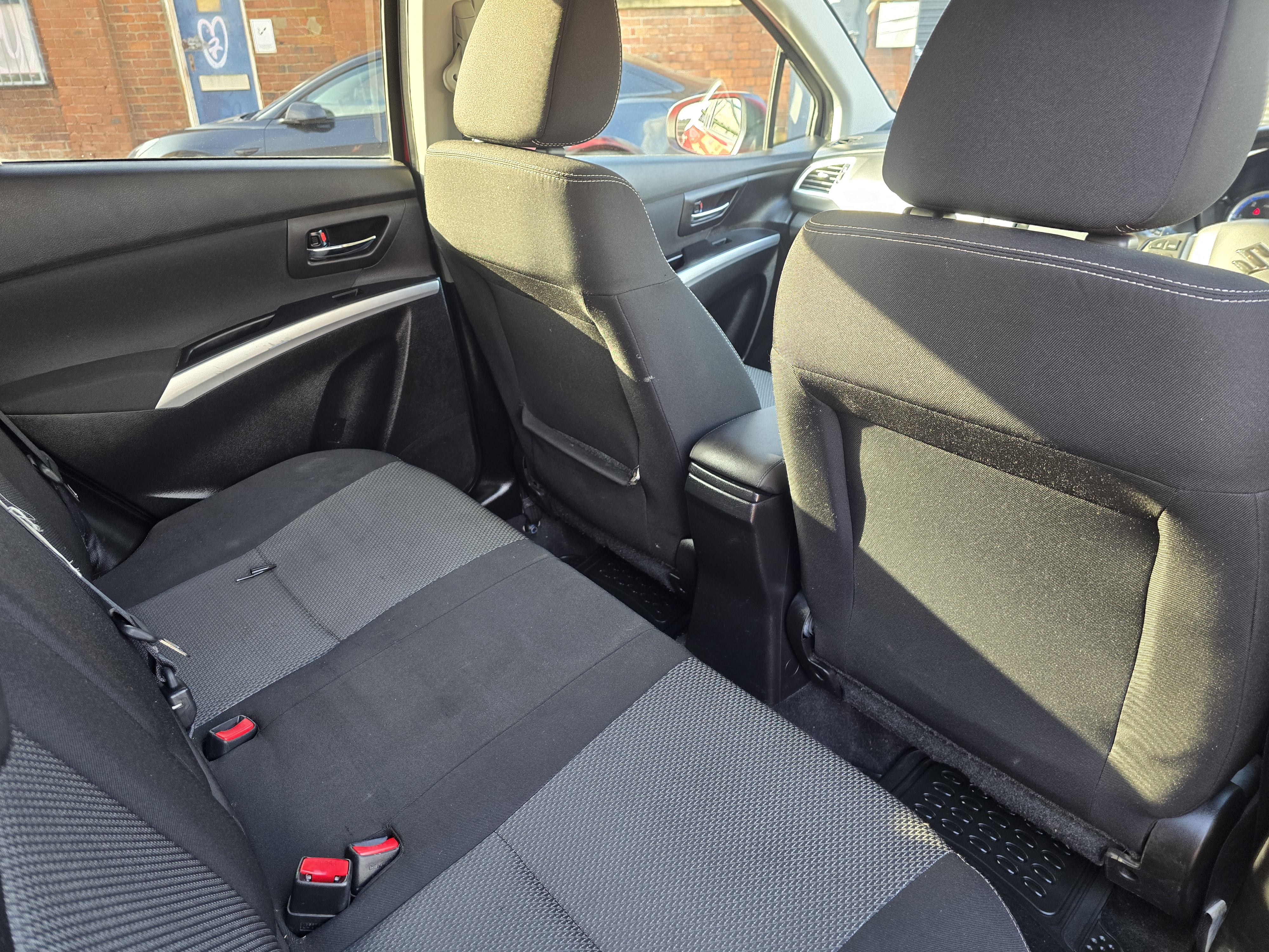 Suzuki SX4 S-Cross - Image 11