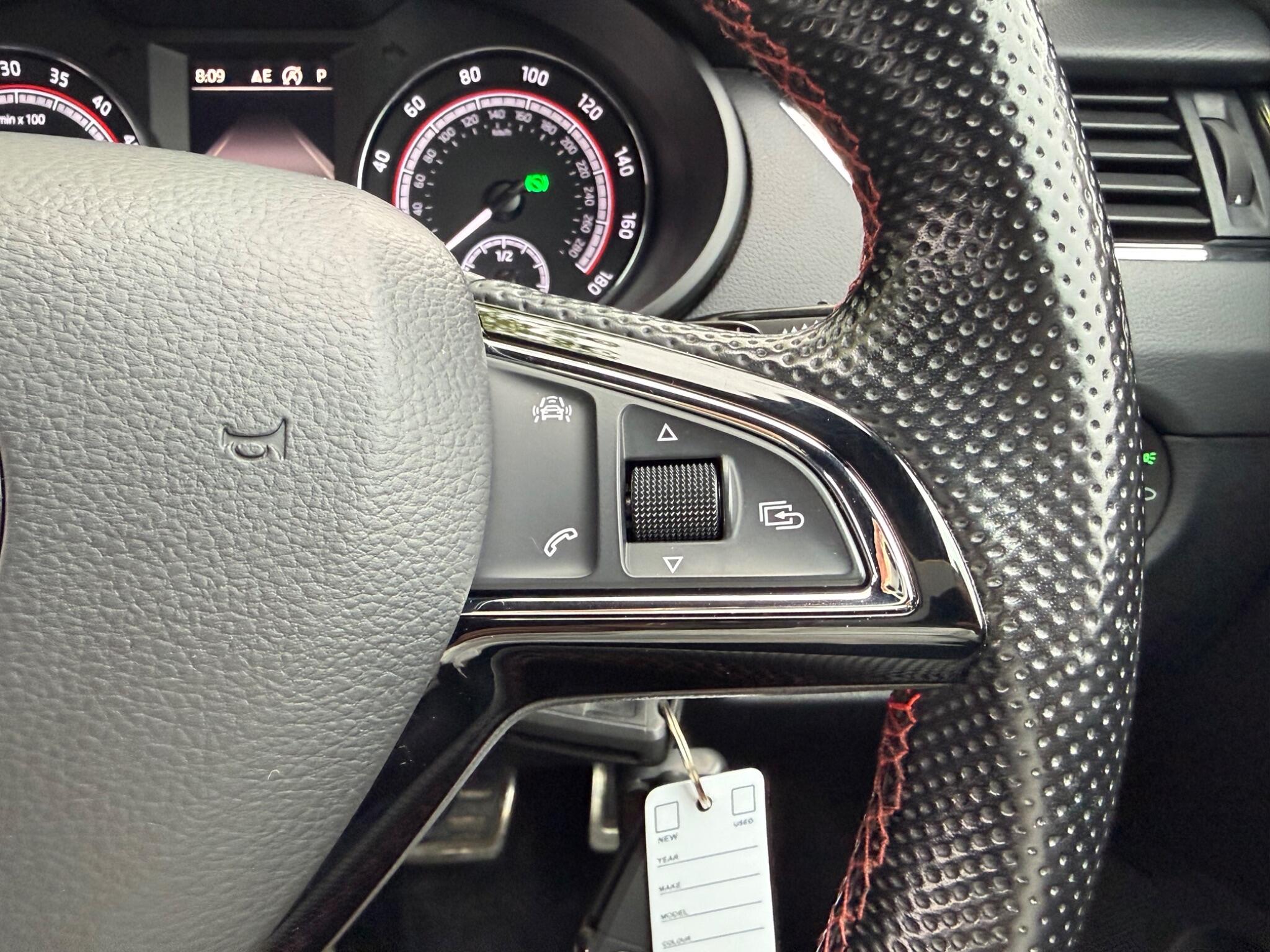 Skoda Octavia - Image 31