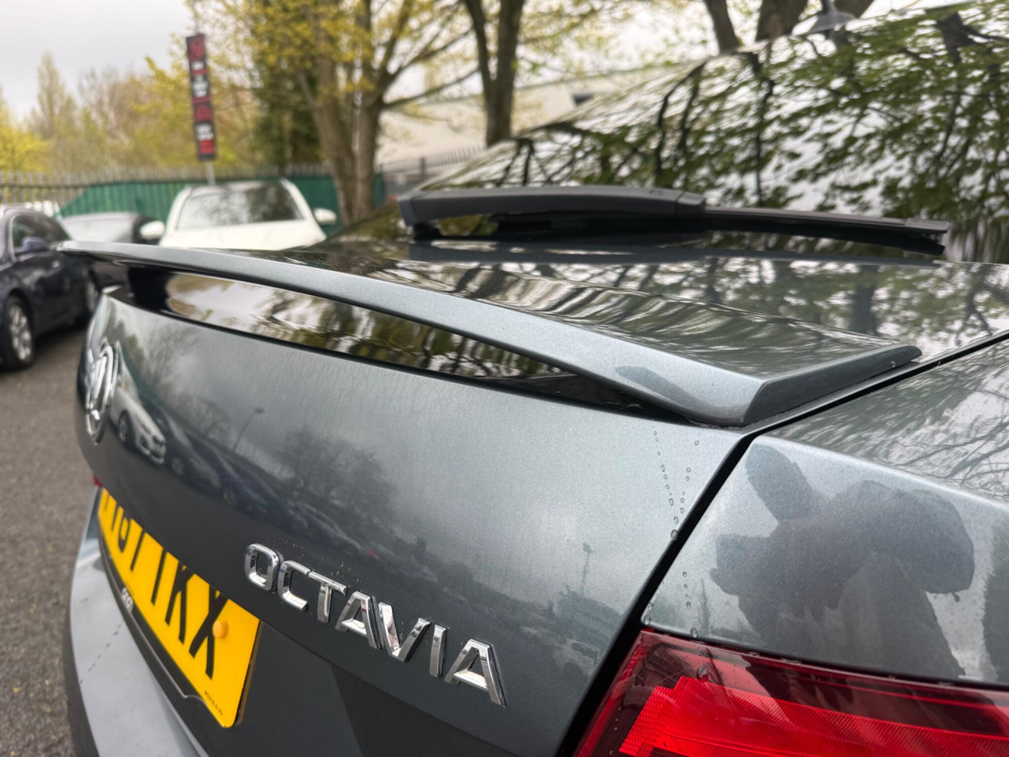 Skoda Octavia - Image 64