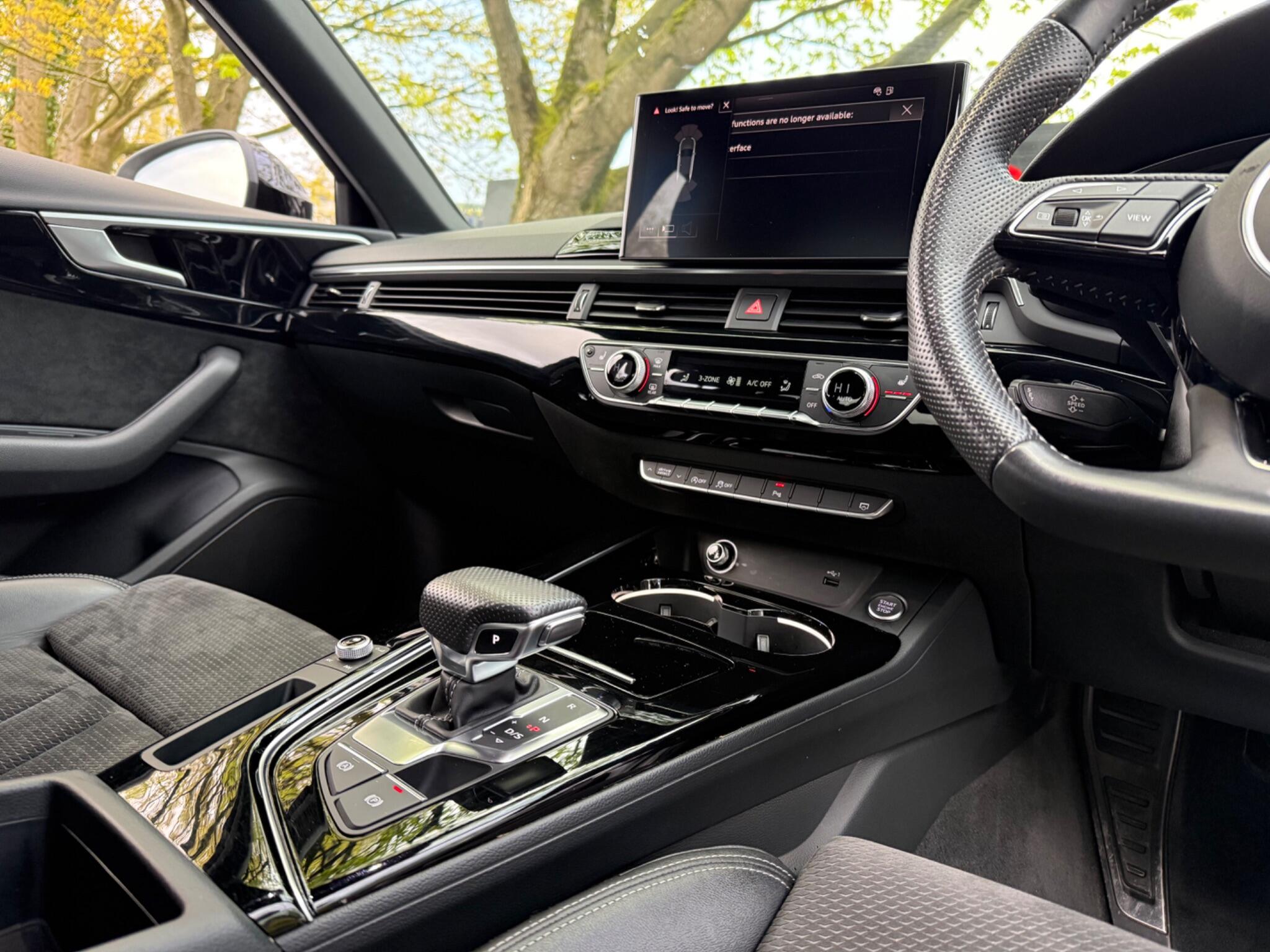 Audi A4 - Image 21
