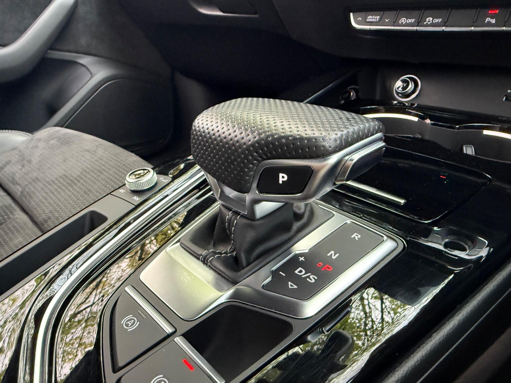 Audi A4 - Image 22
