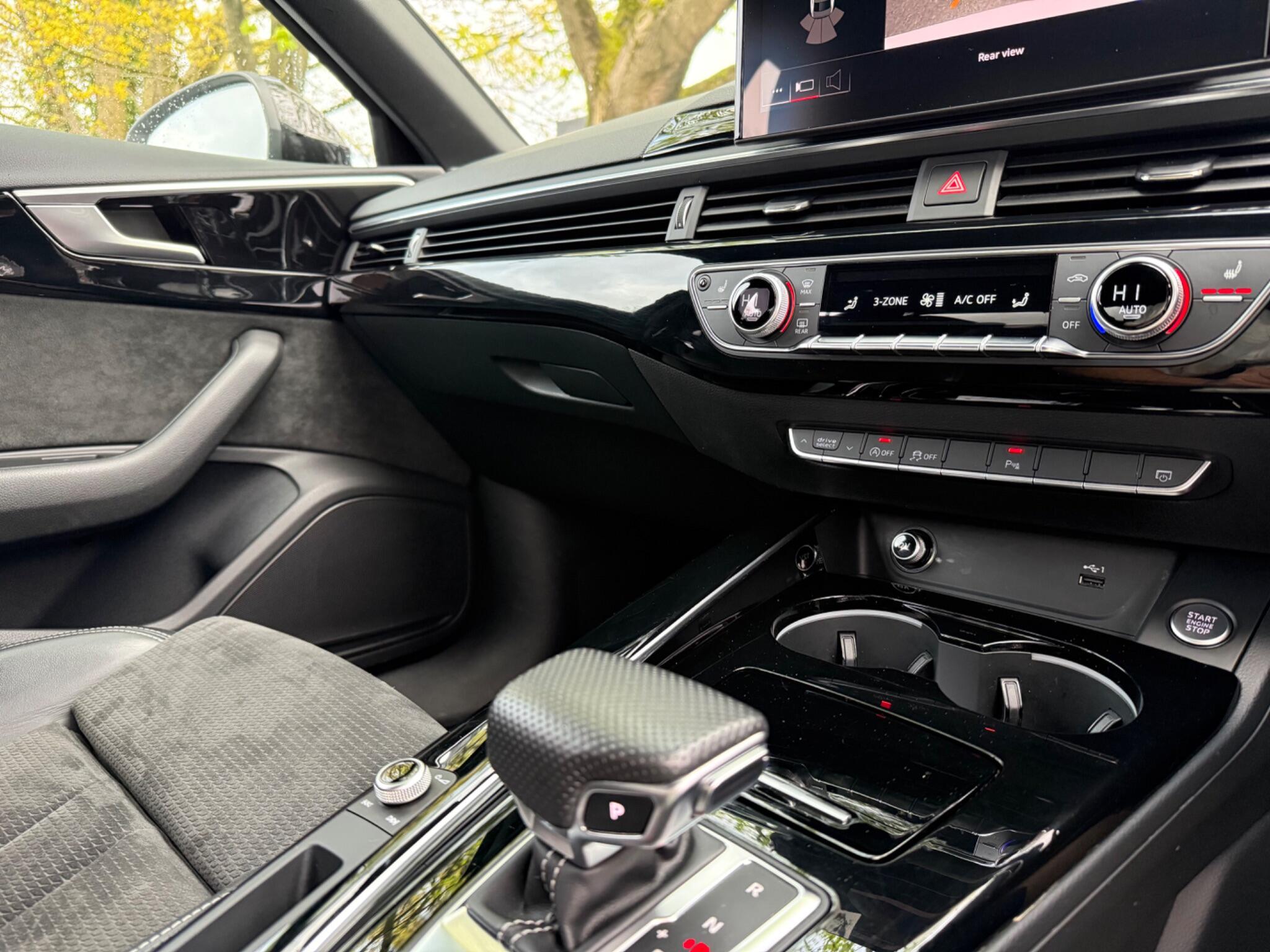 Audi A4 - Image 23