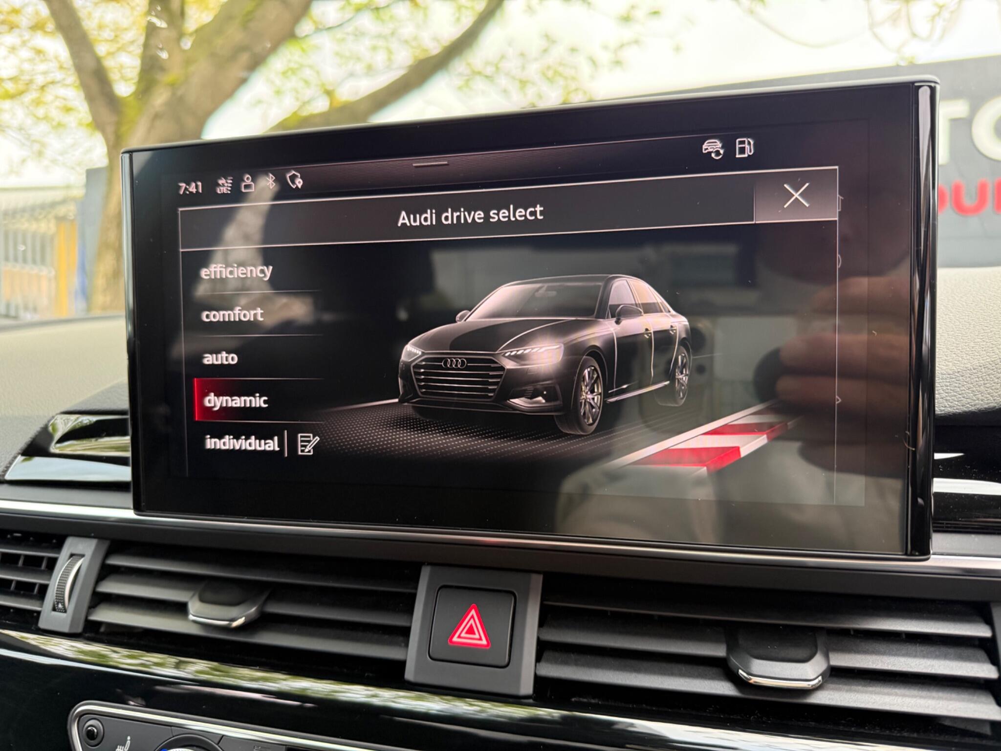 Audi A4 - Image 51