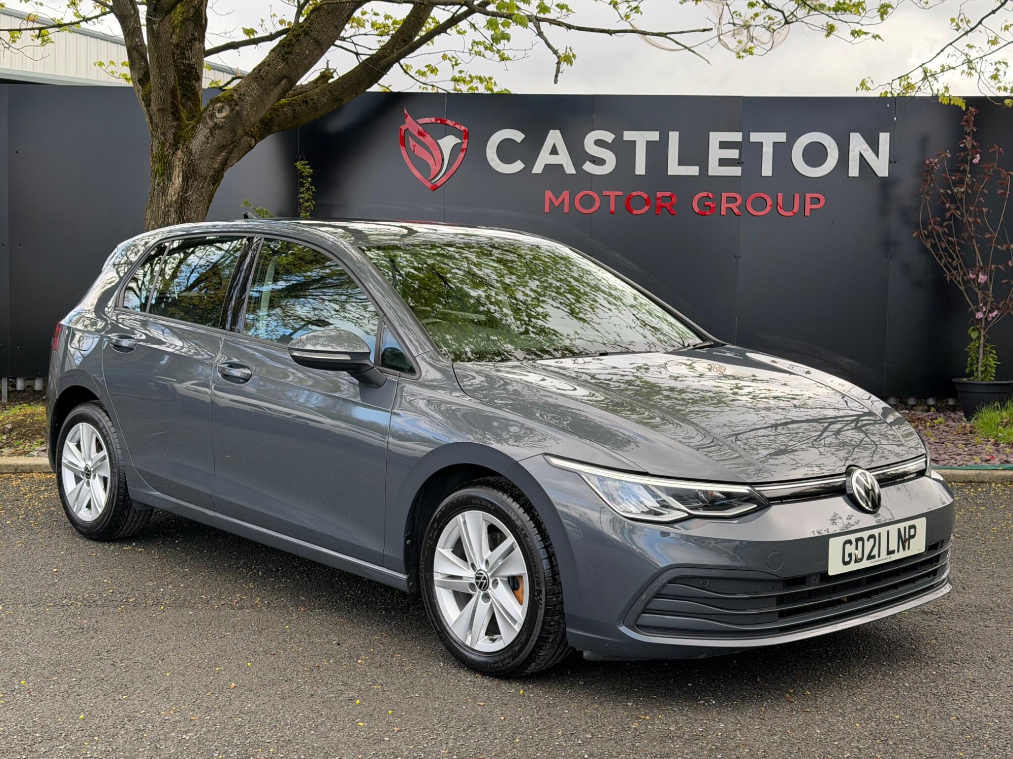 Volkswagen Golf - Image 2