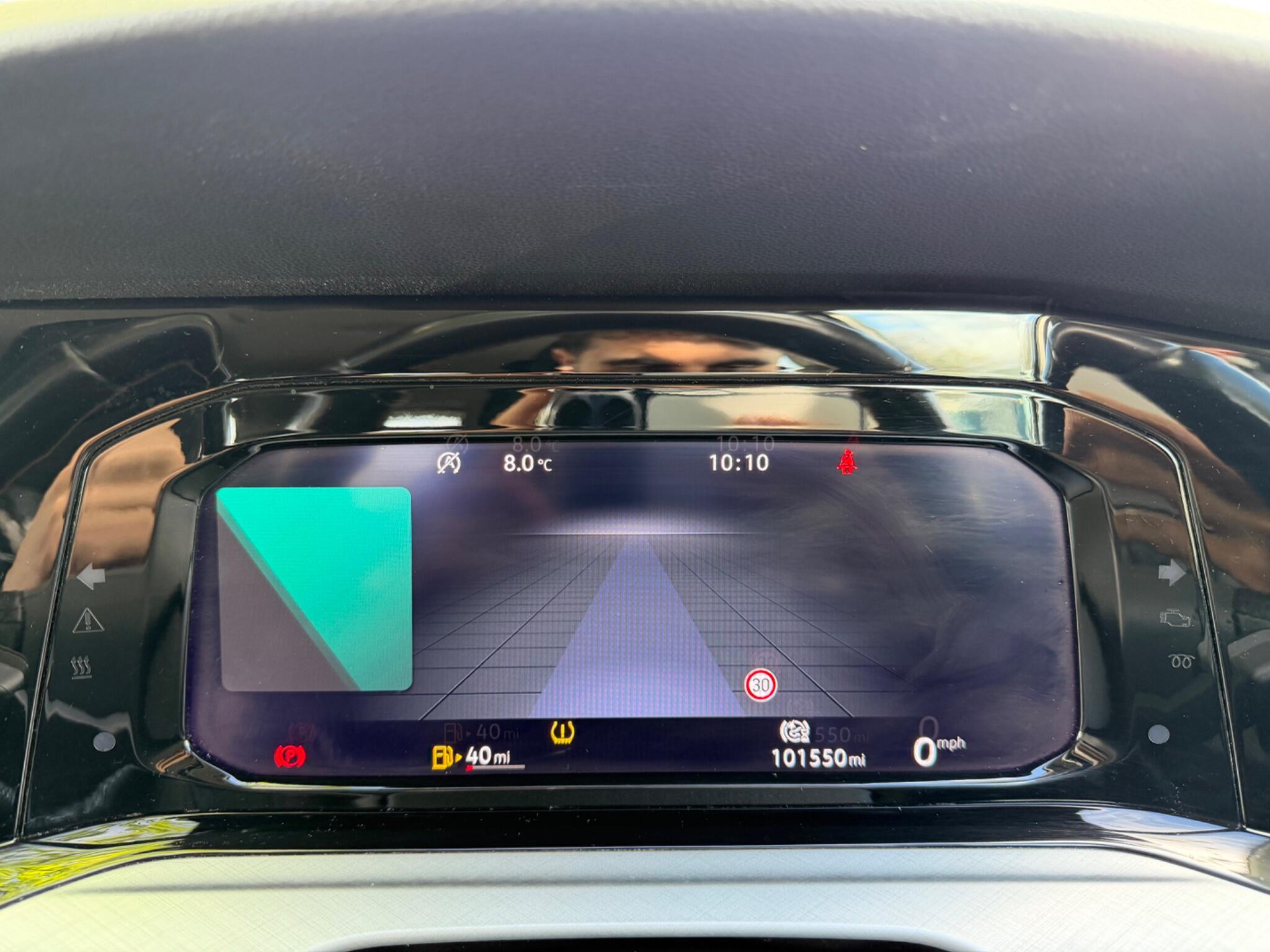 Volkswagen Golf - Image 23