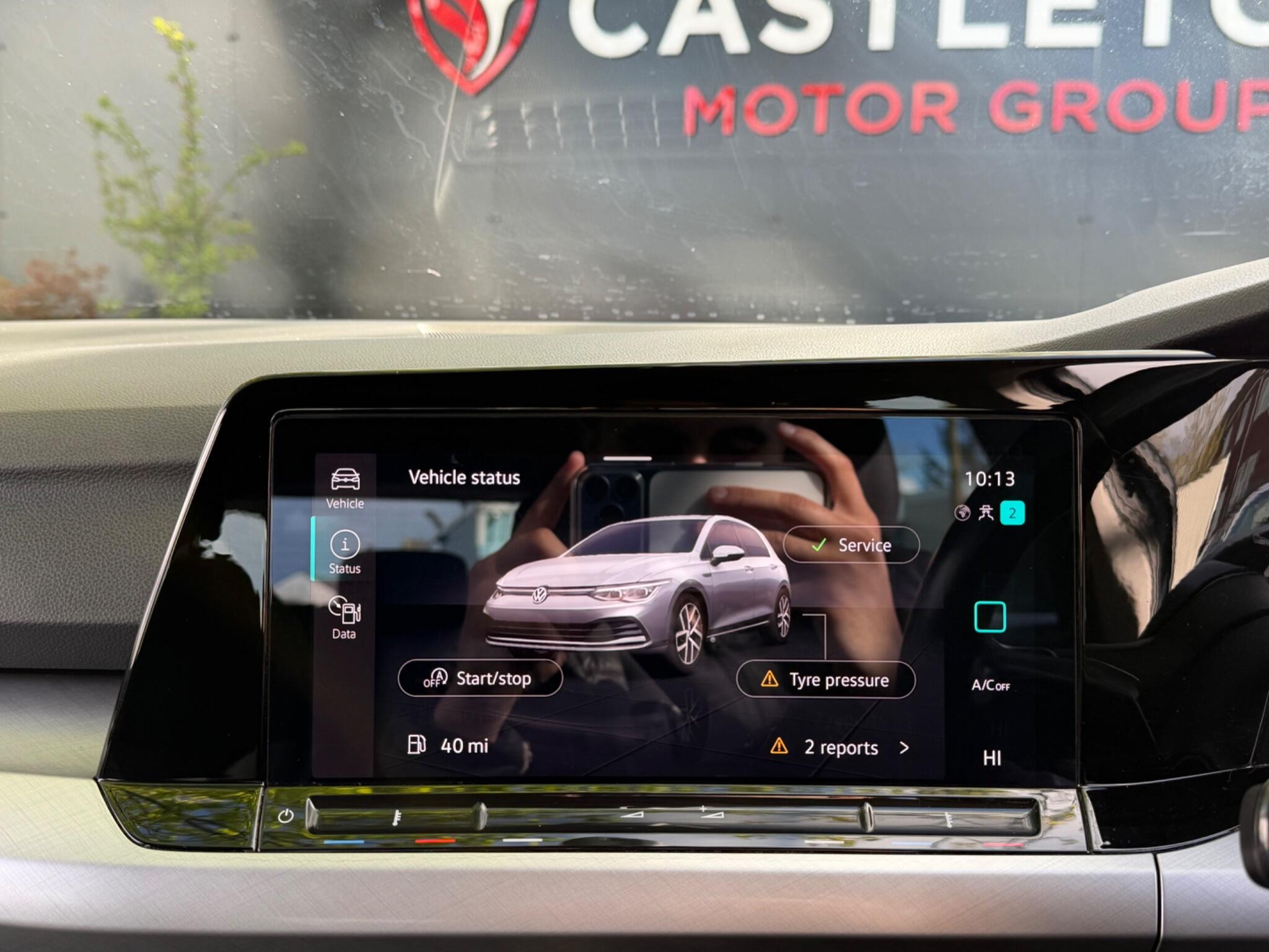 Volkswagen Golf - Image 37