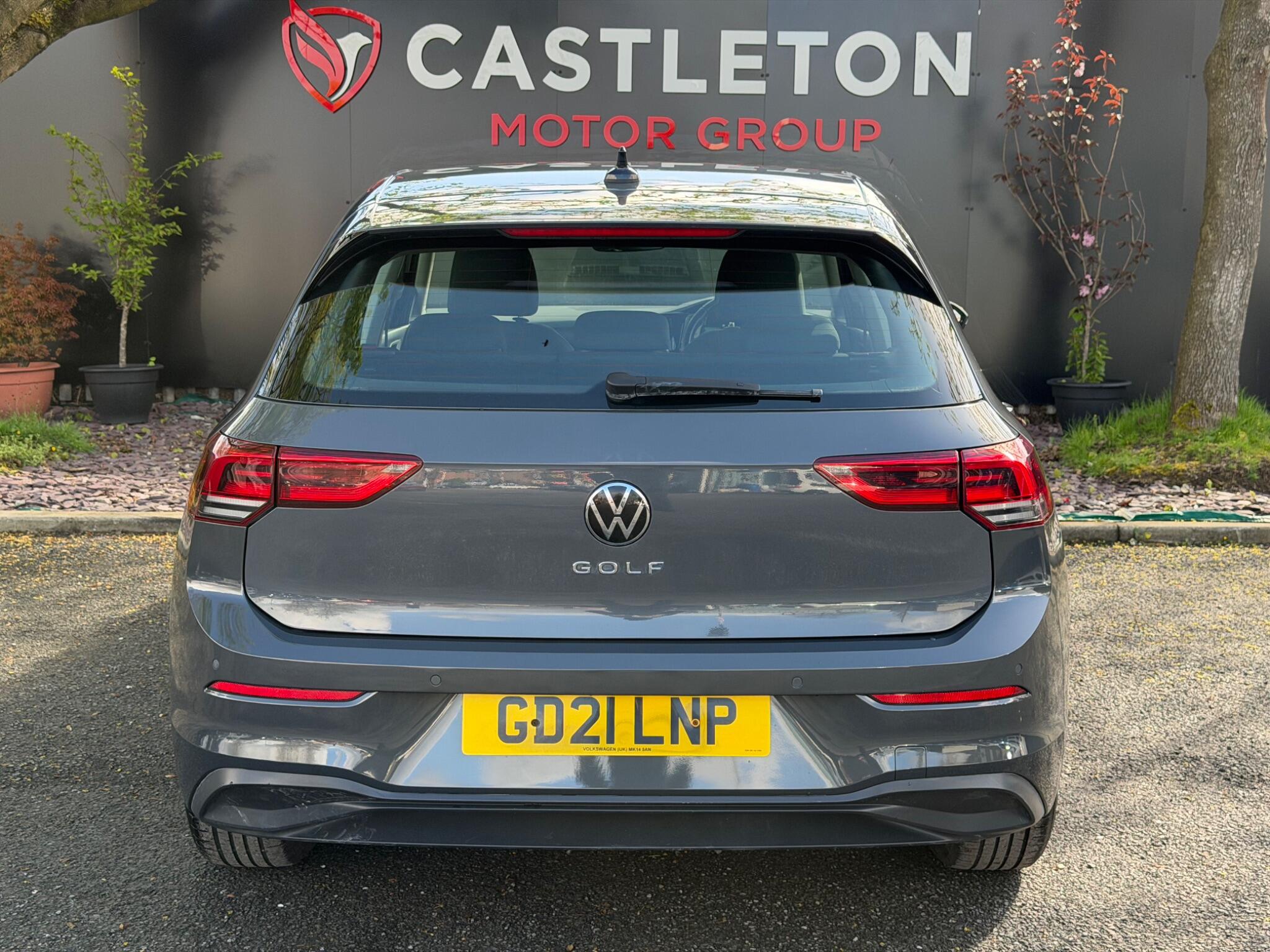 Volkswagen Golf - Image 50