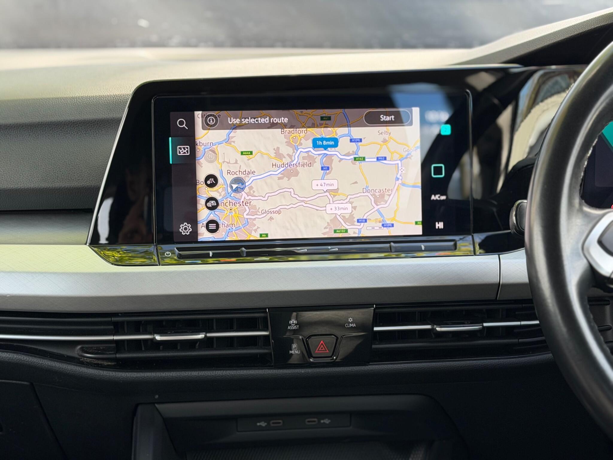 Volkswagen Golf - Image 57