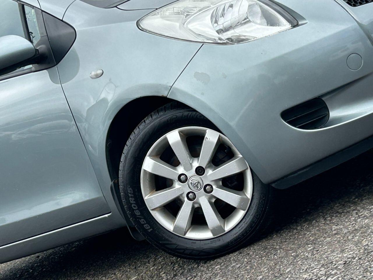 Toyota Yaris - Image 19