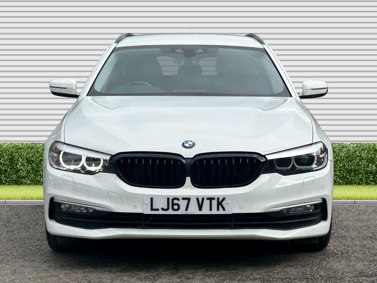 BMW 5 Series - Image 3