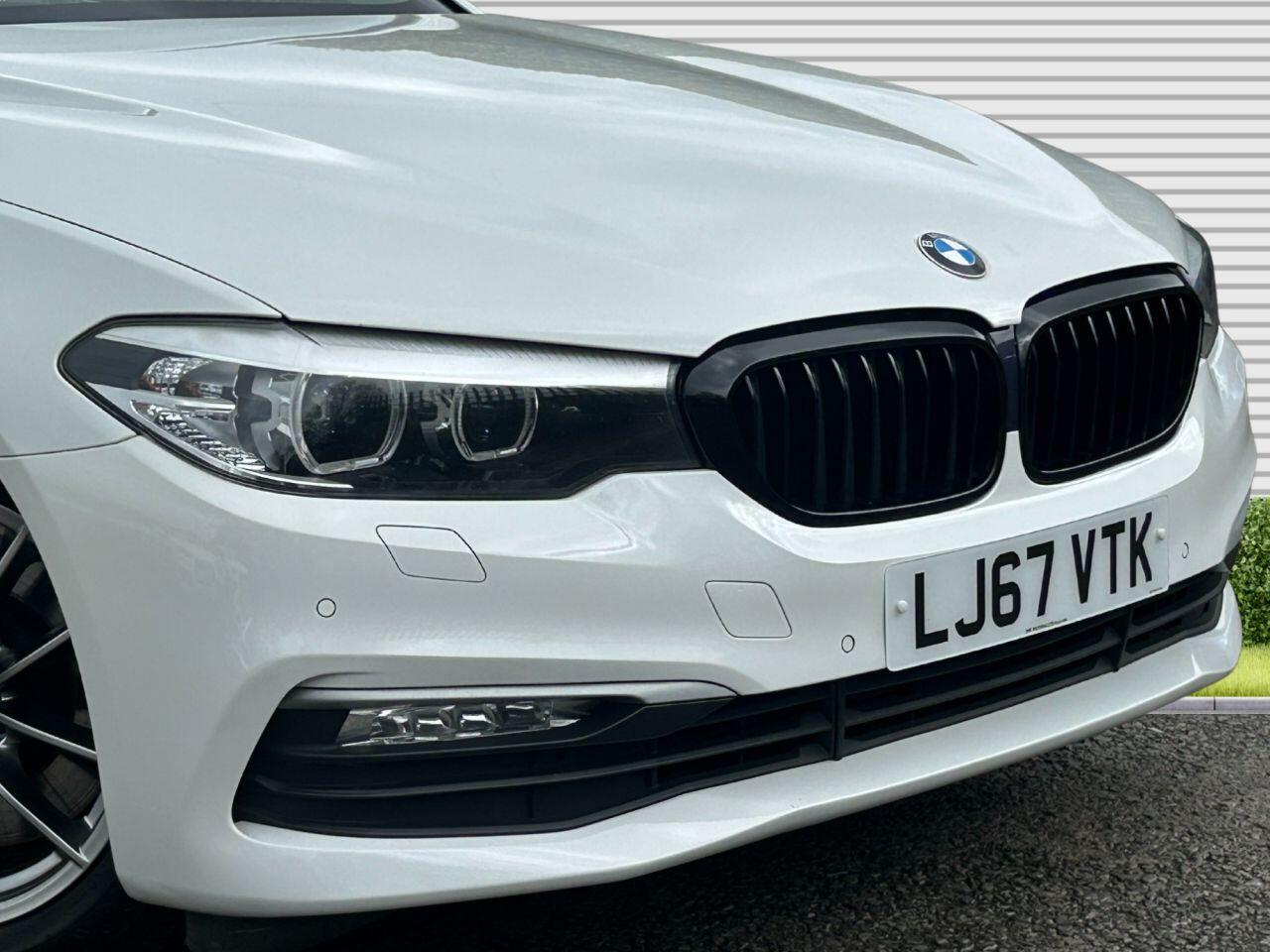 BMW 5 Series - Image 7