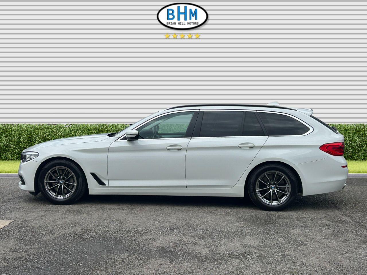 BMW 5 Series - Image 11