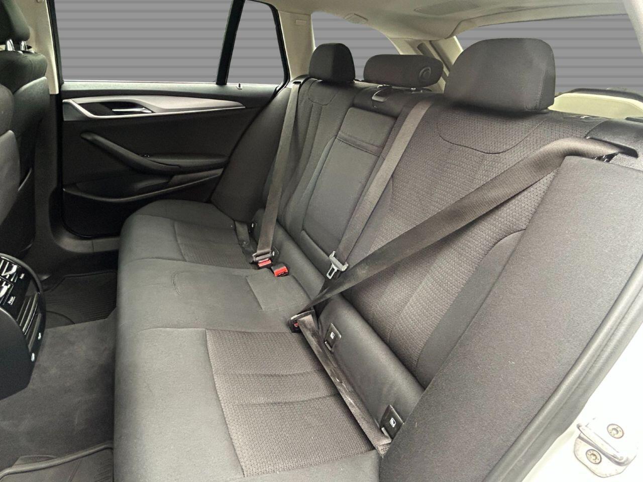 BMW 5 Series - Image 16