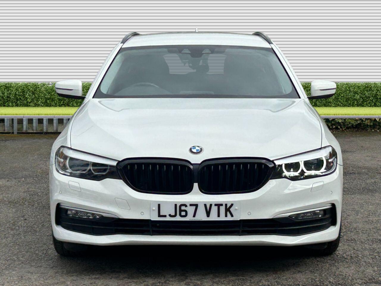 BMW 5 Series - Image 25