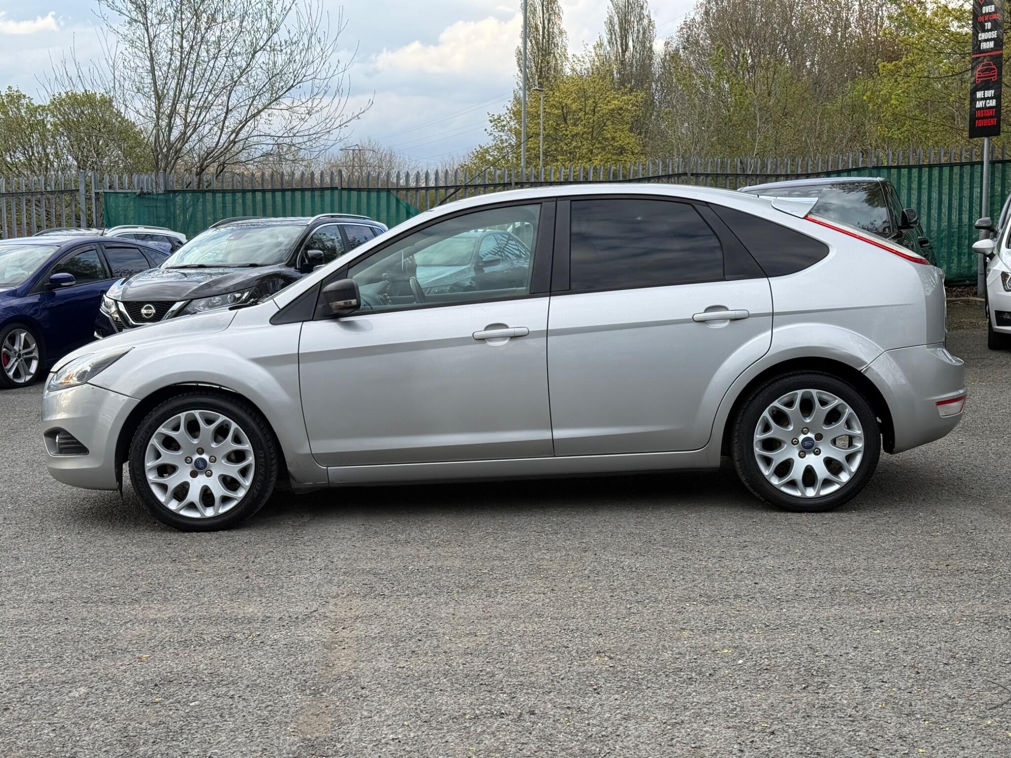 Ford Focus - Image 7