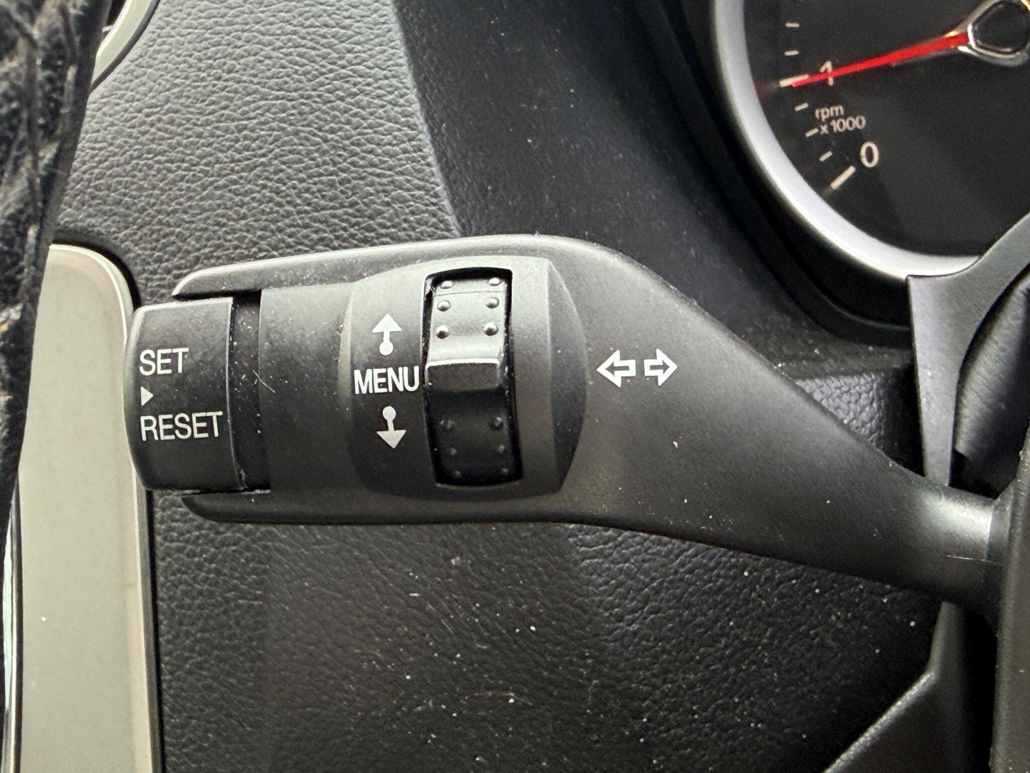 Ford Focus - Image 24