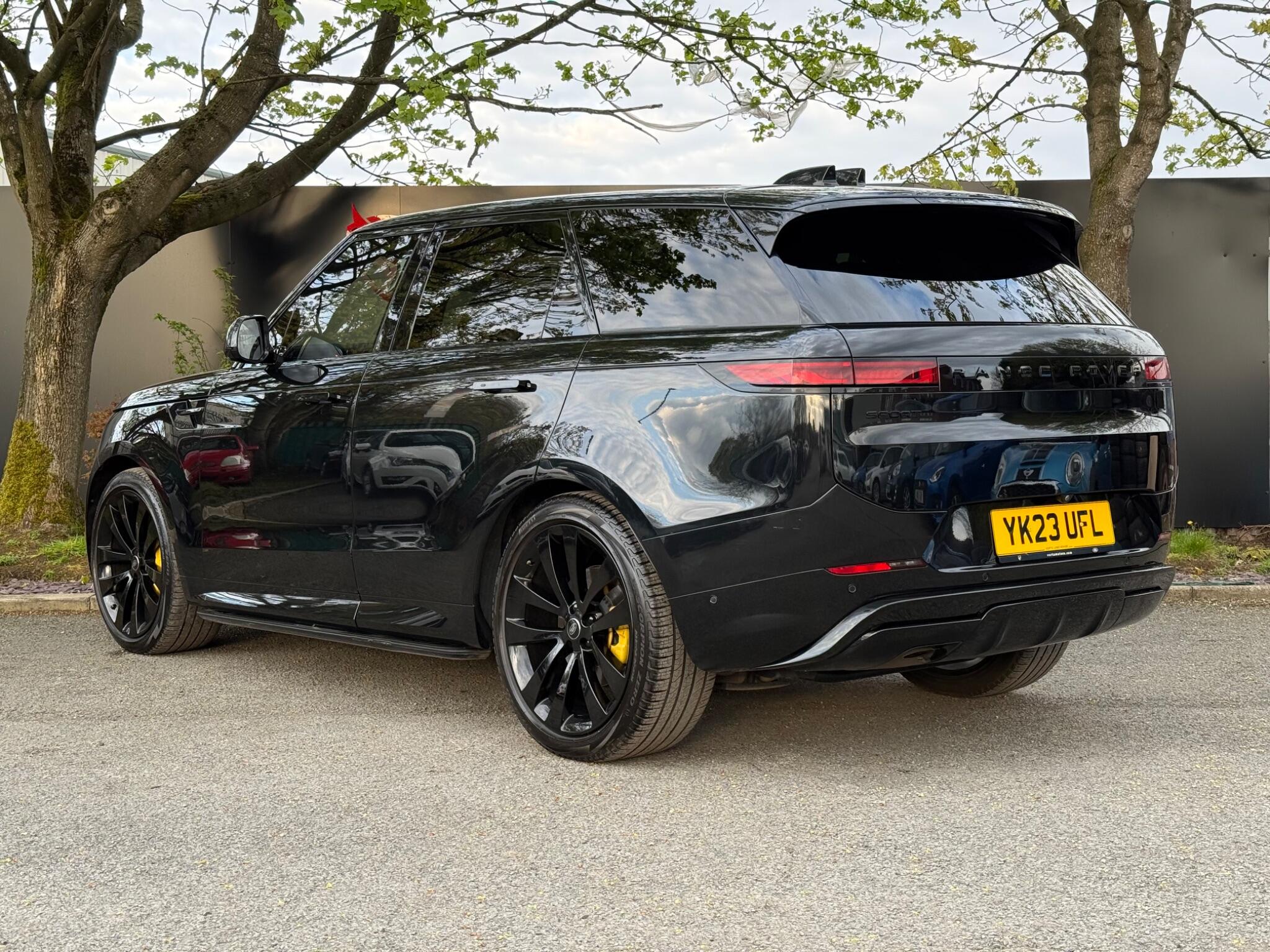 Land Rover RANGE ROVER SPORT - Image 4