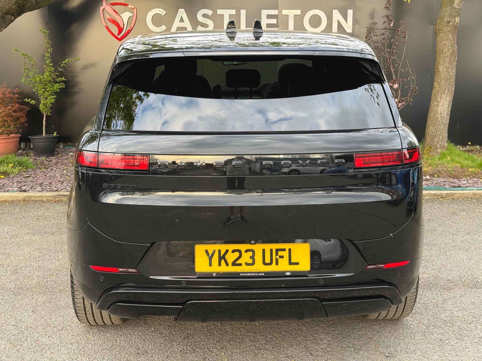 Land Rover RANGE ROVER SPORT - Image 12