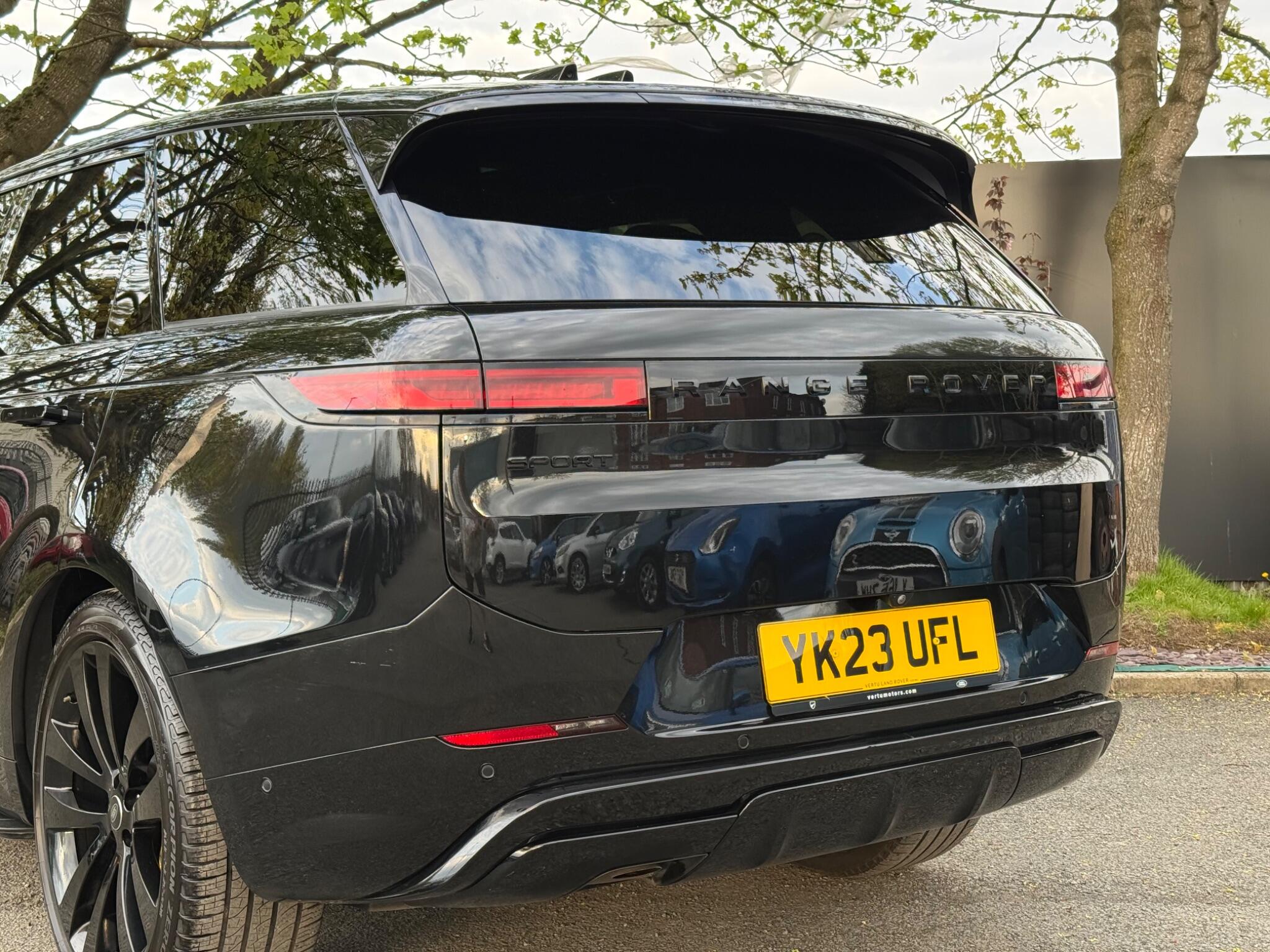 Land Rover RANGE ROVER SPORT - Image 15