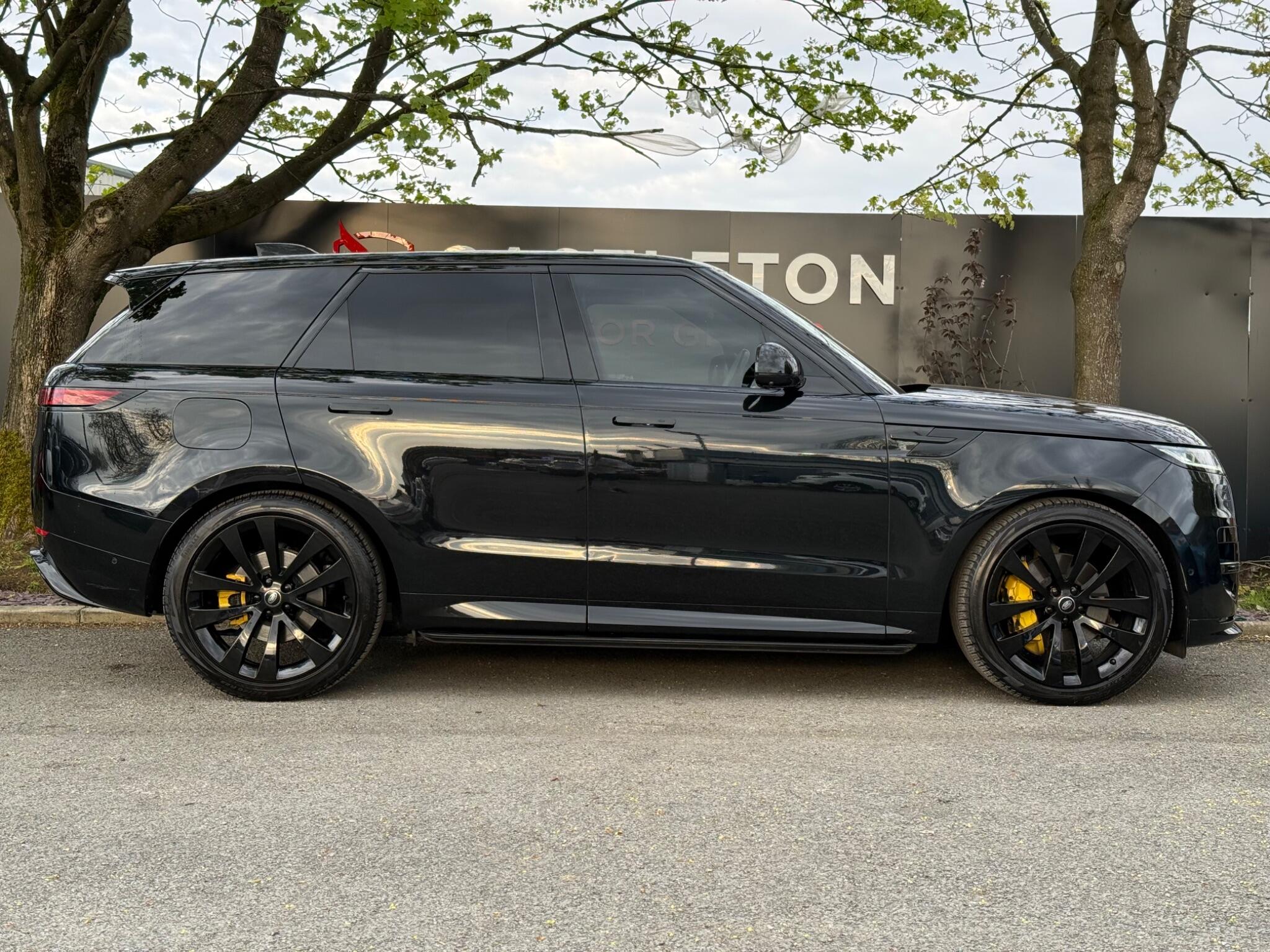 Land Rover RANGE ROVER SPORT - Image 16