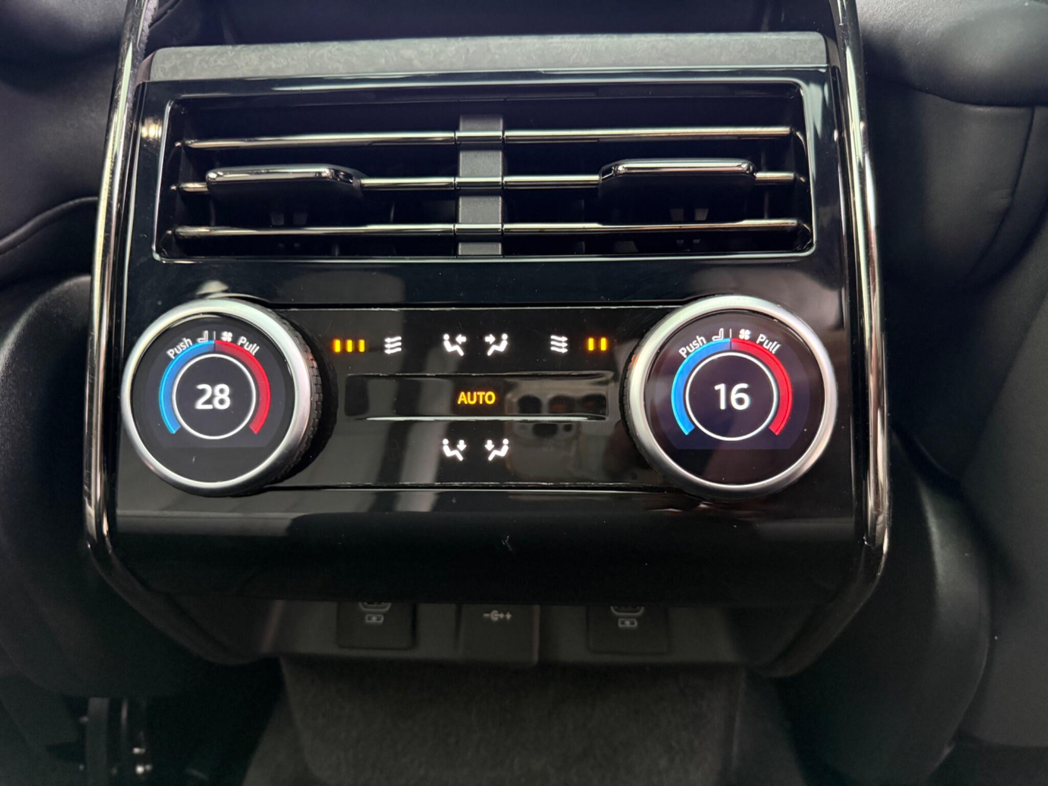 Land Rover RANGE ROVER SPORT - Image 68
