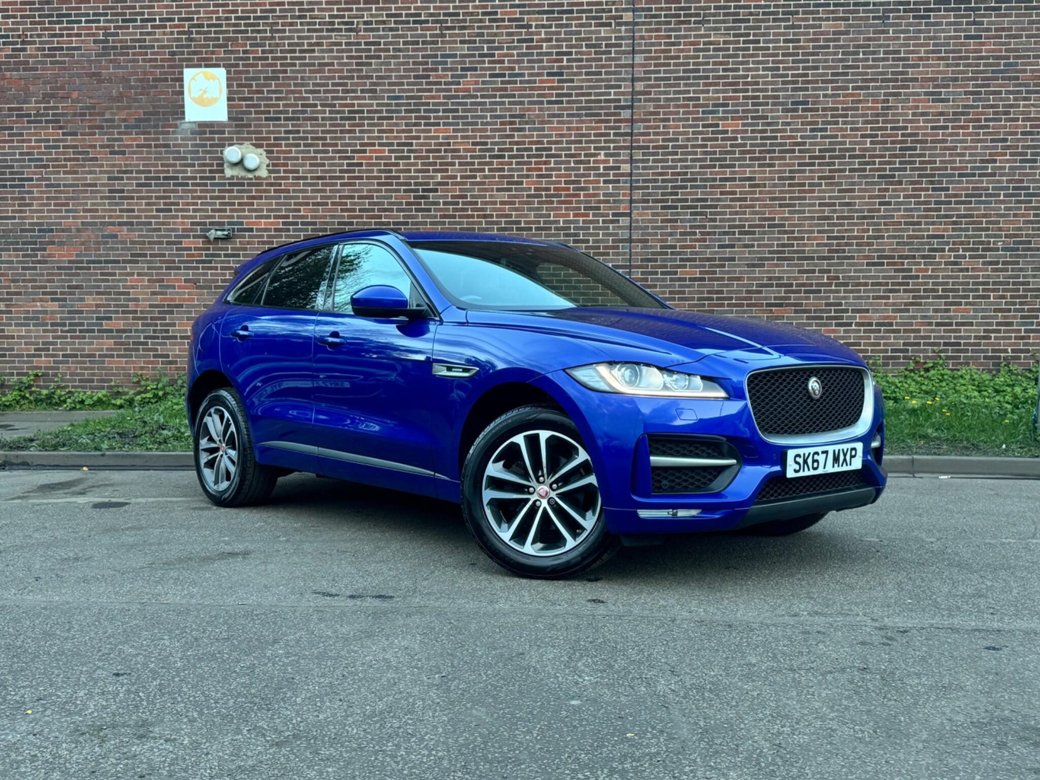 Jaguar F-Pace