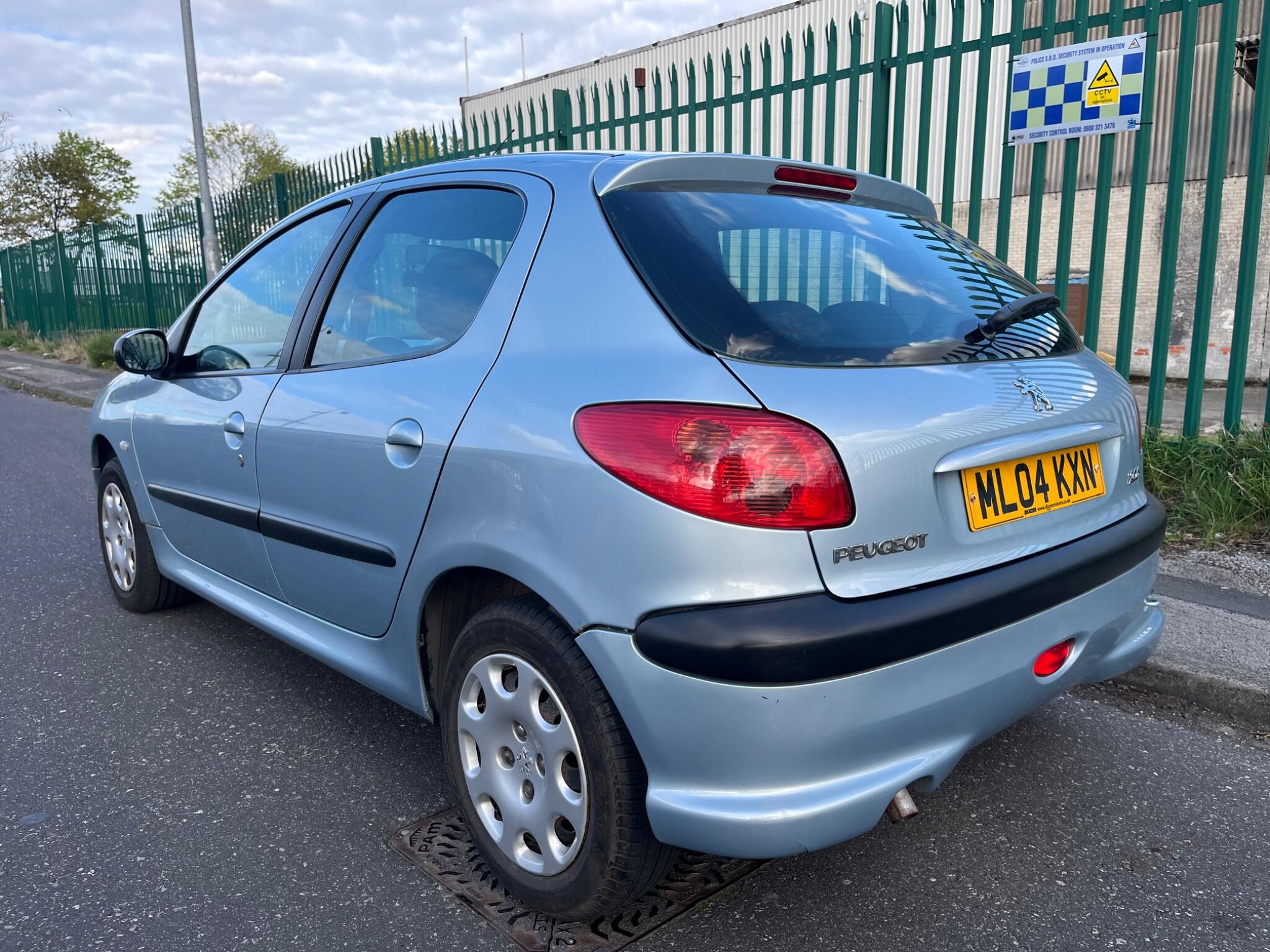 Peugeot 206 - Image 7