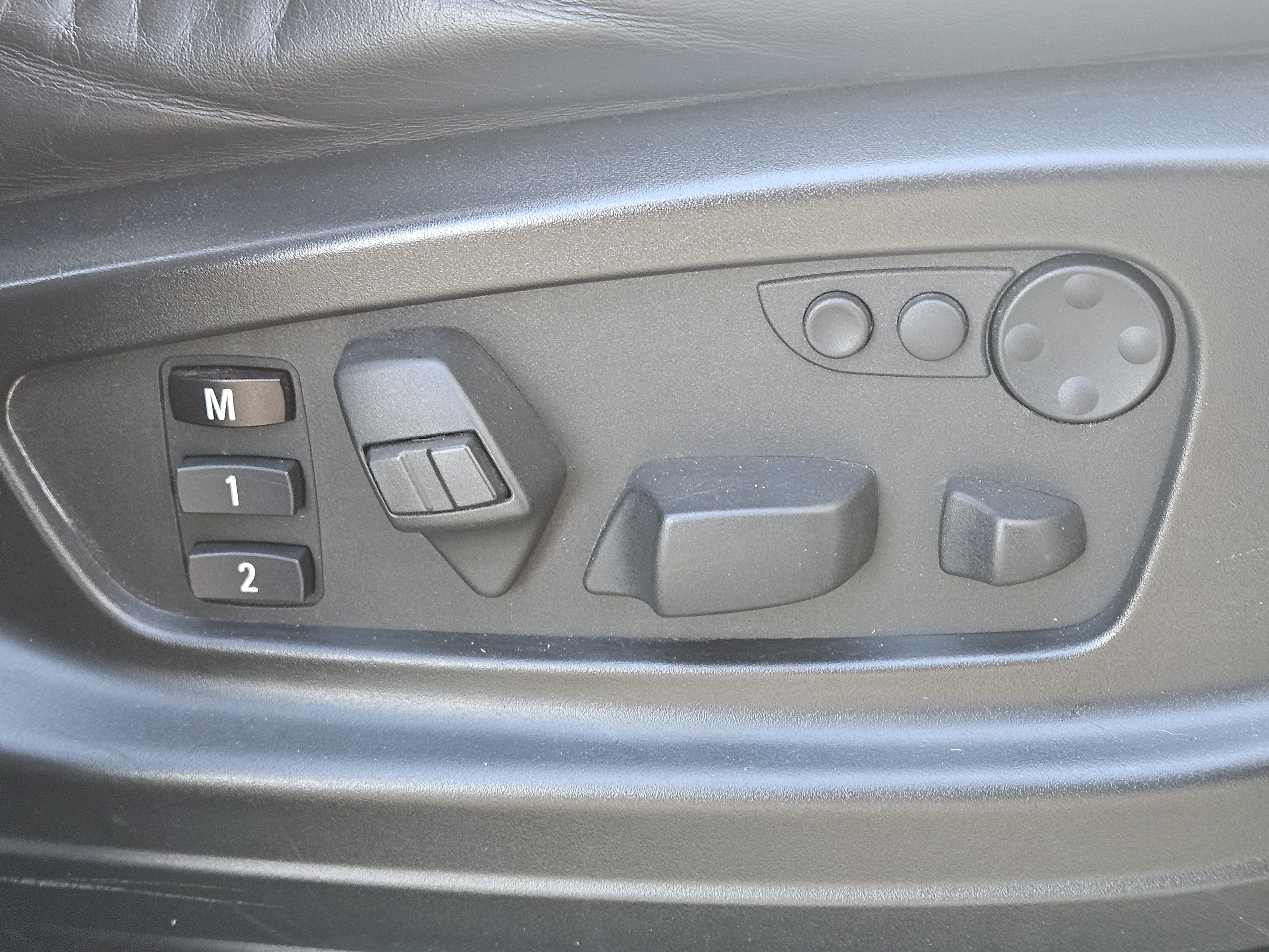 BMW X5 - Image 23