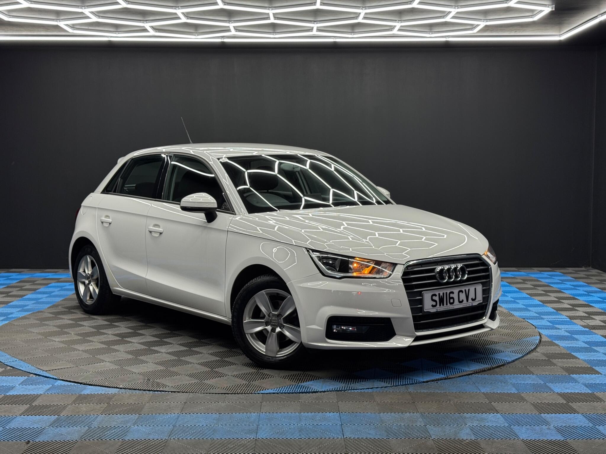 Audi A1