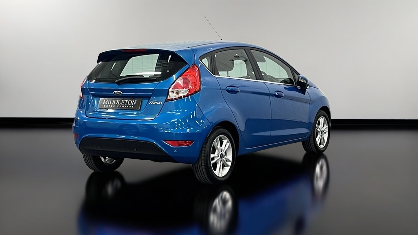 Ford Fiesta - Image 18