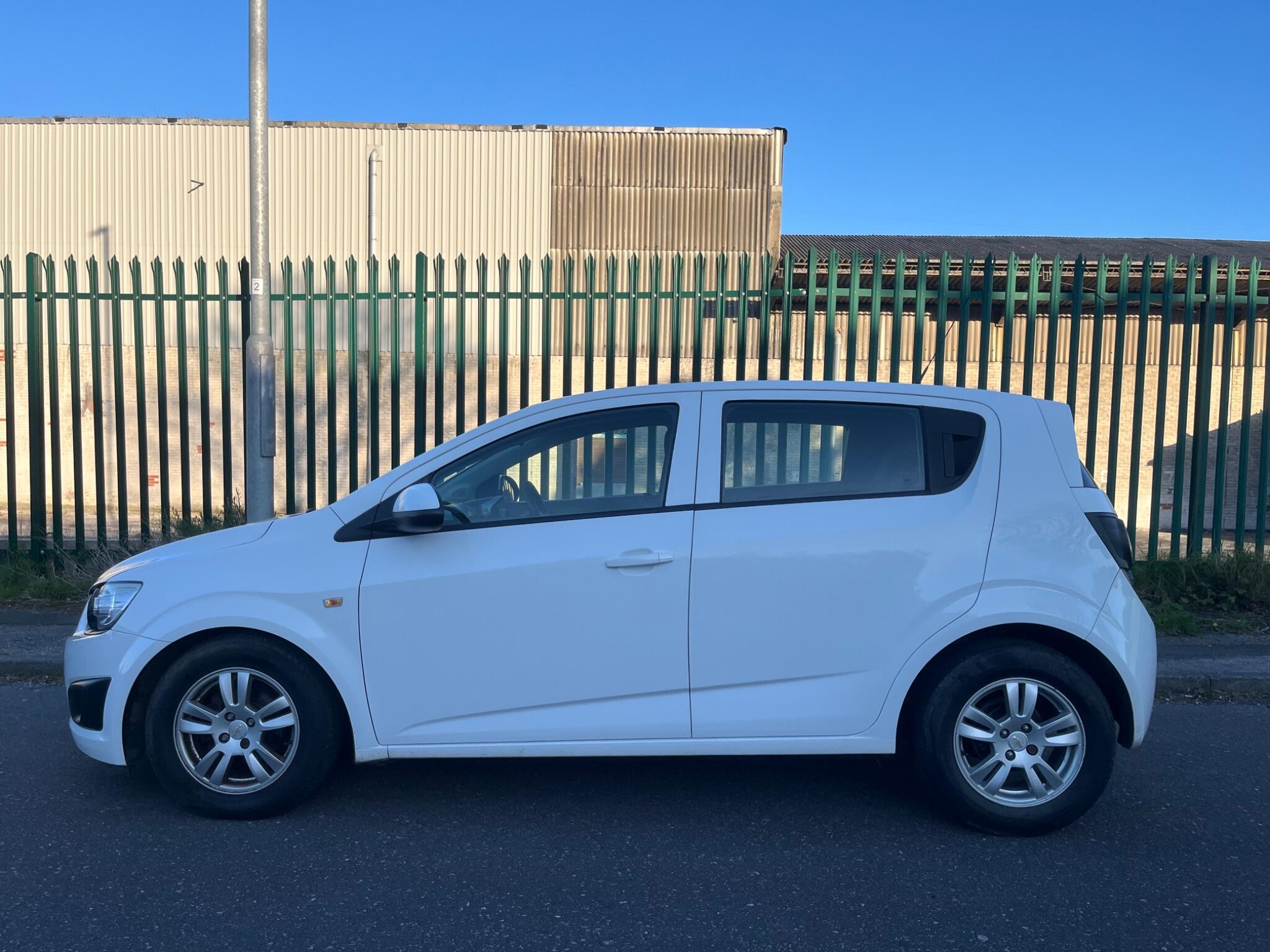 Chevrolet Aveo - Image 3