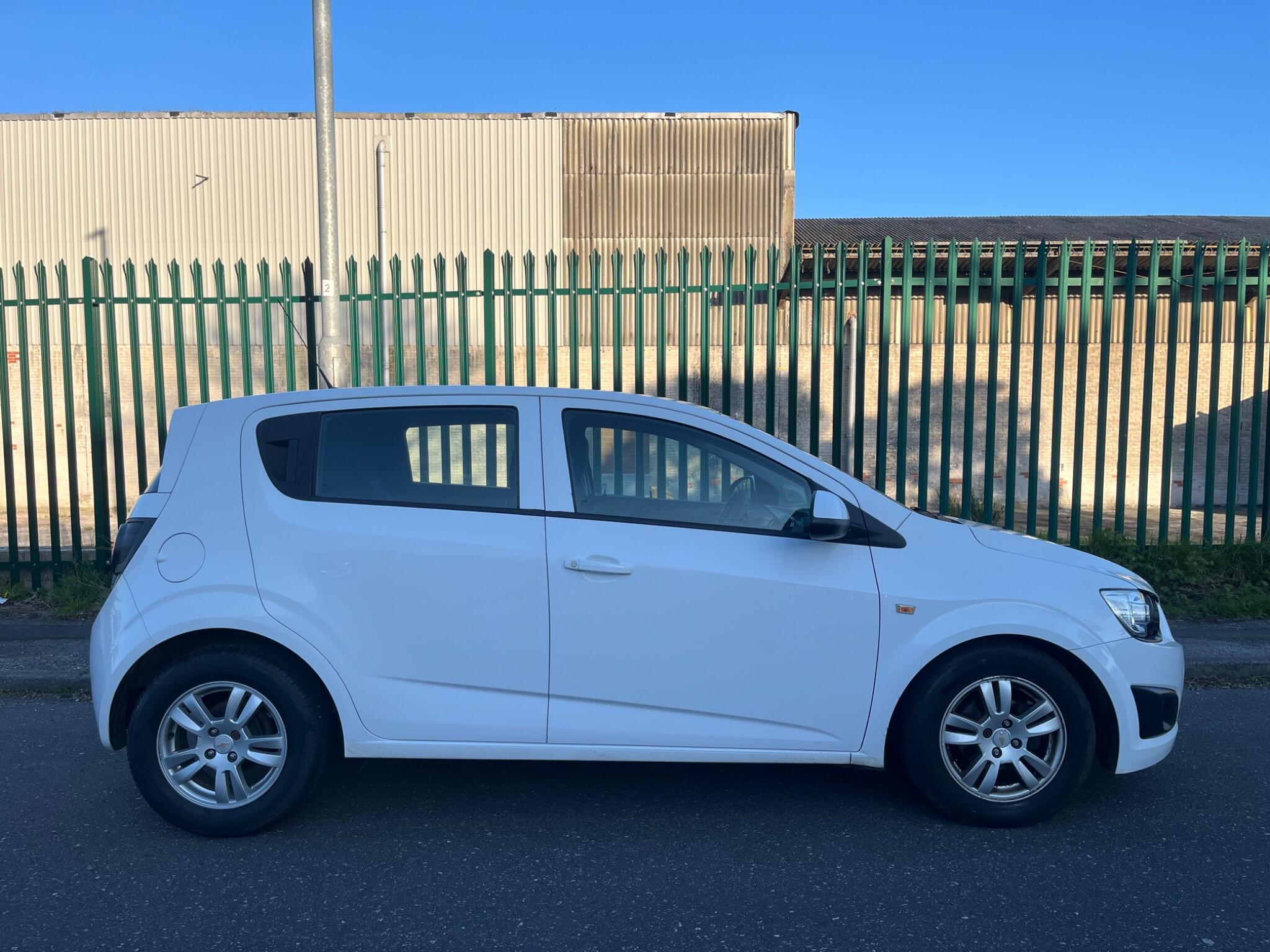 Chevrolet Aveo - Image 9