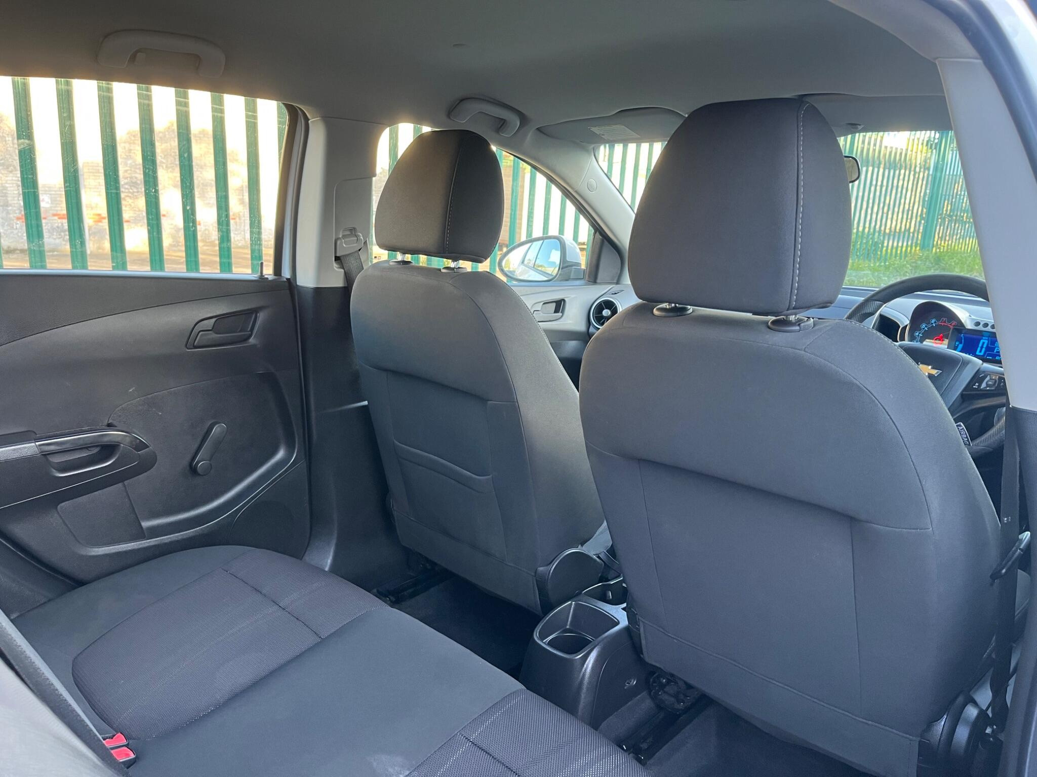 Chevrolet Aveo - Image 26