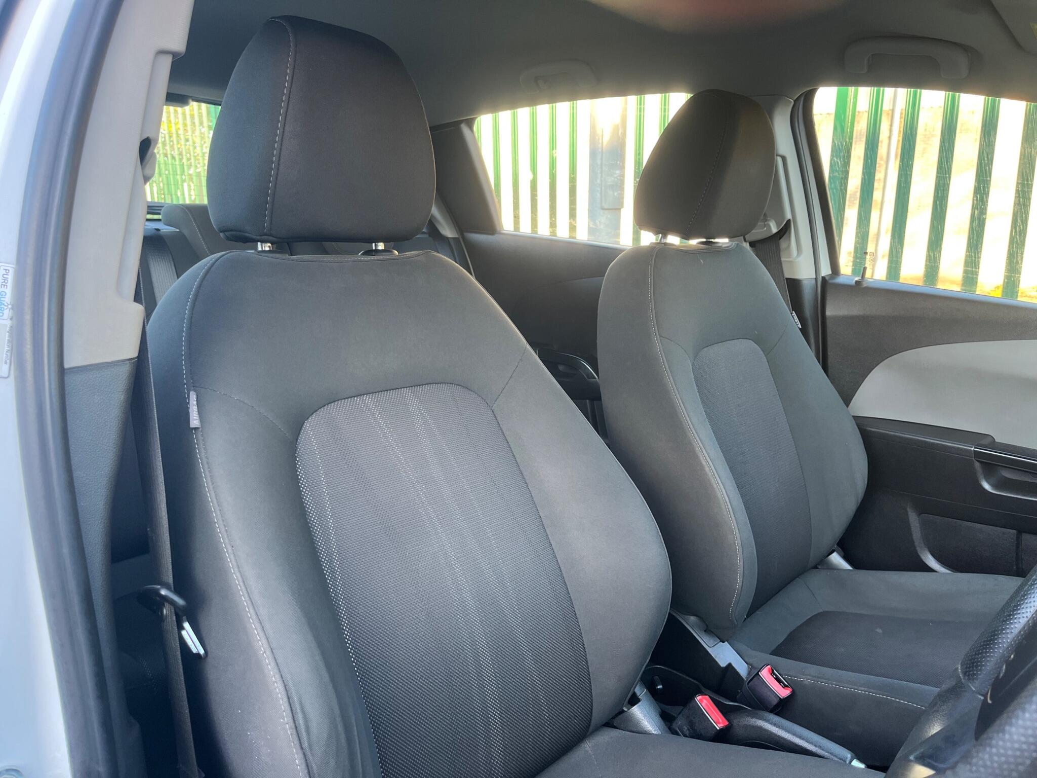 Chevrolet Aveo - Image 29