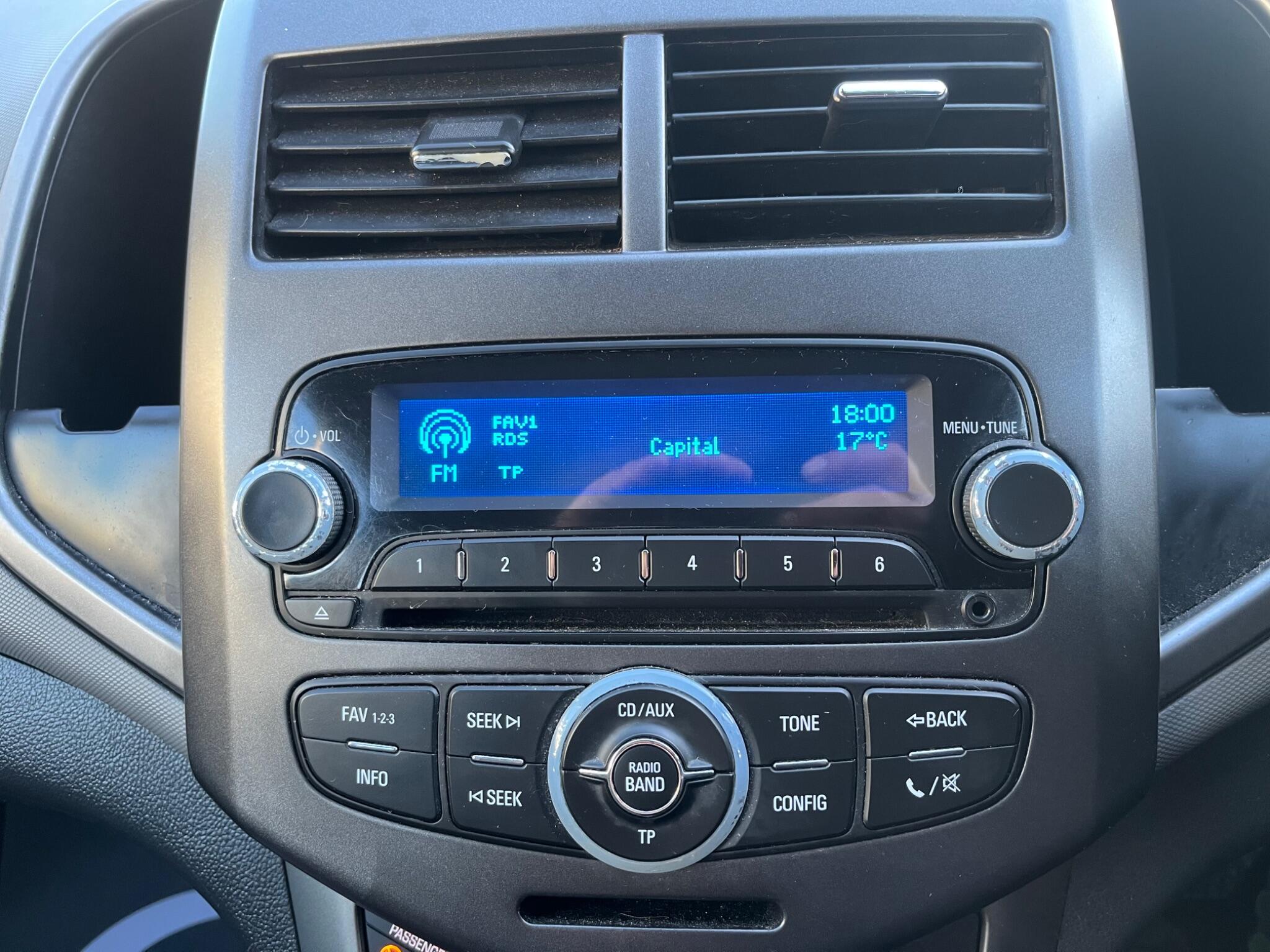 Chevrolet Aveo - Image 36