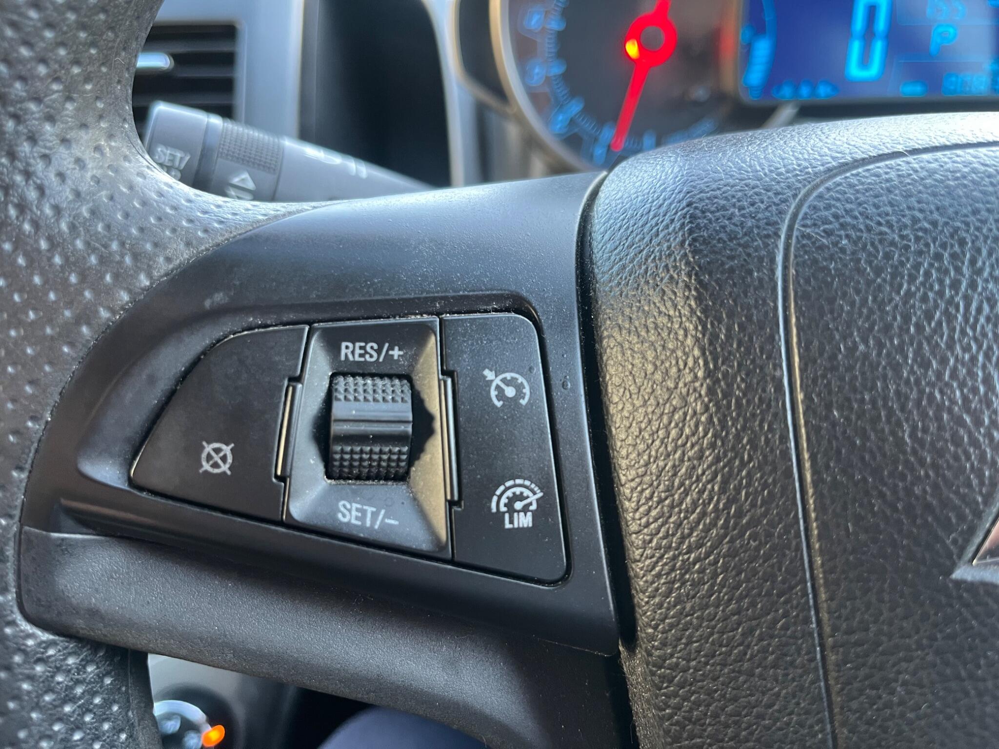 Chevrolet Aveo - Image 37