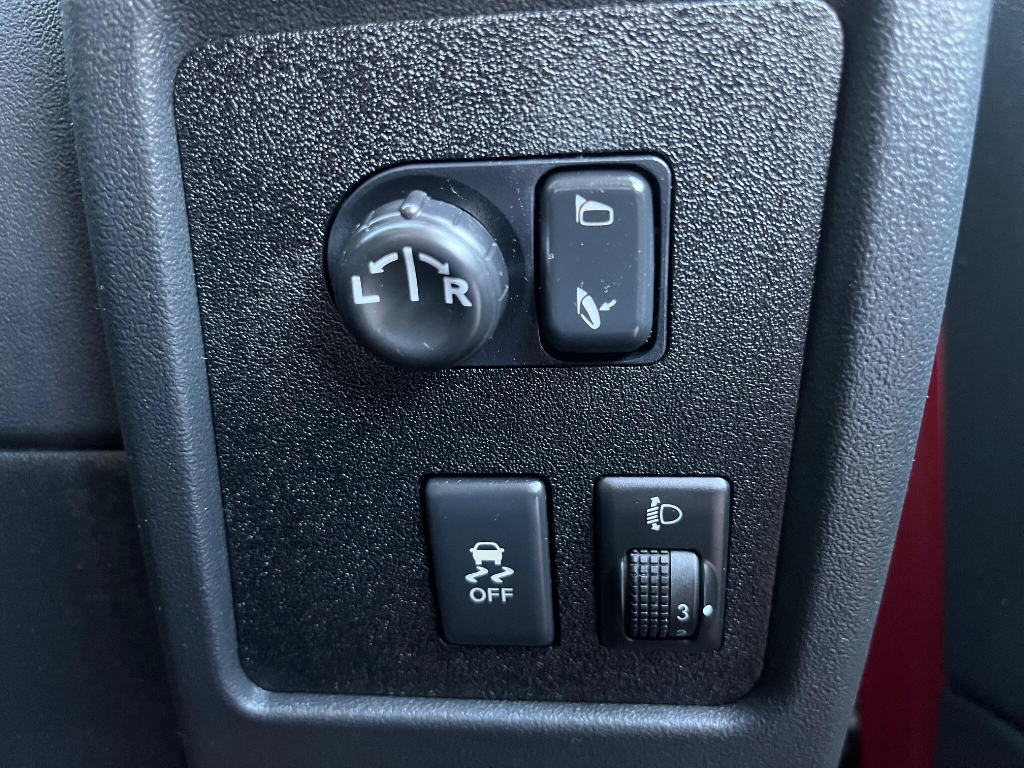 Nissan Qashqai - Image 35