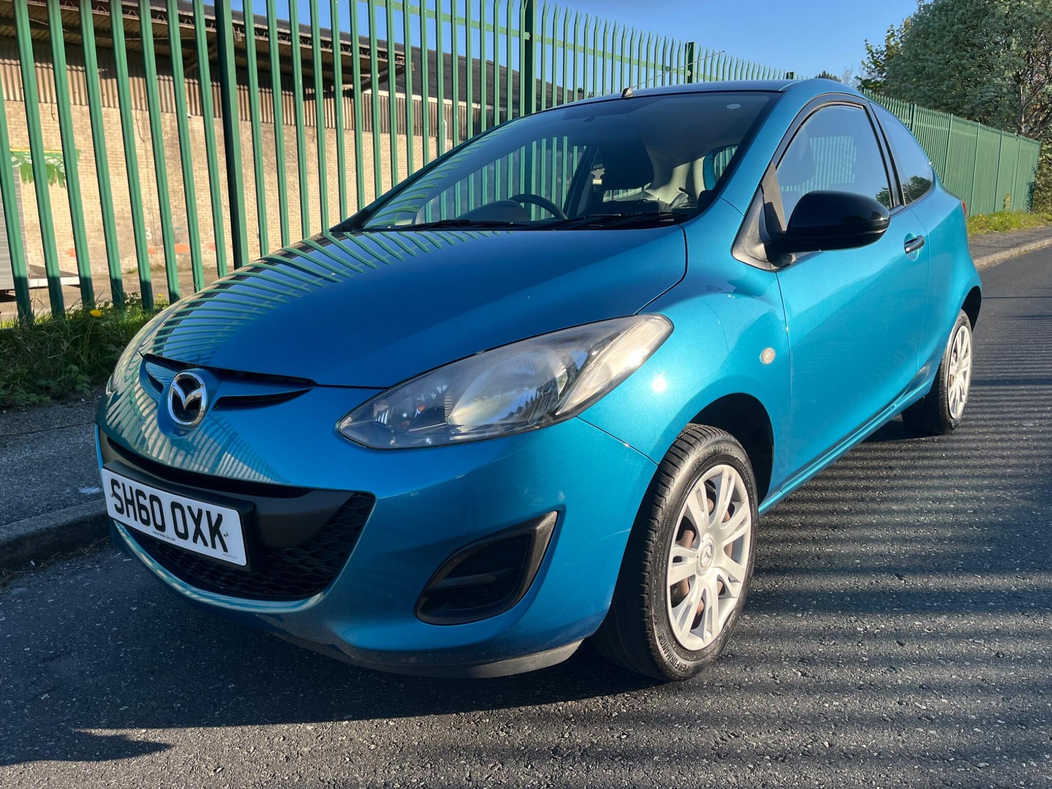 Mazda MAZDA2