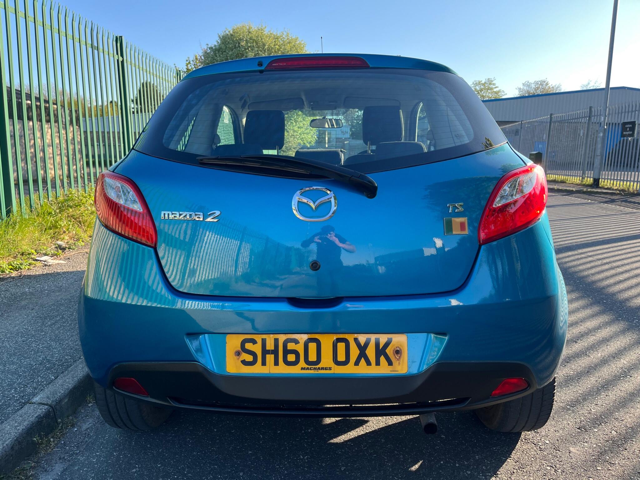 Mazda MAZDA2 - Image 7