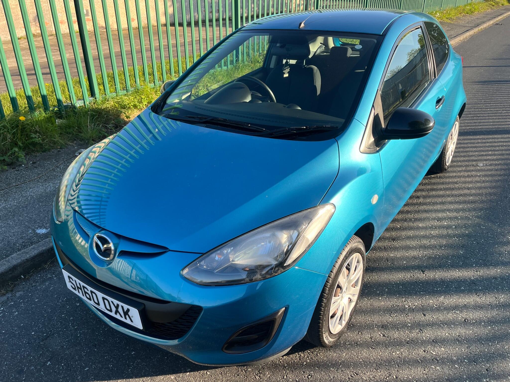 Mazda MAZDA2 - Image 15
