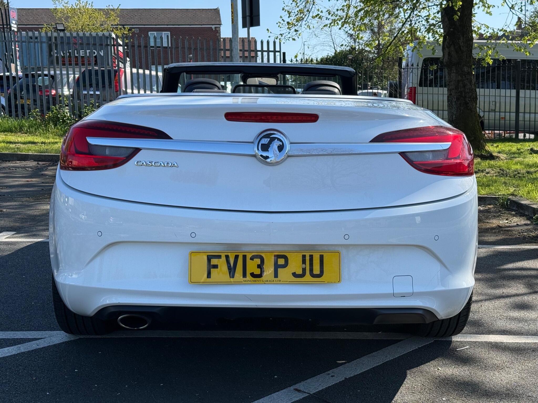 Vauxhall Cascada - Image 9