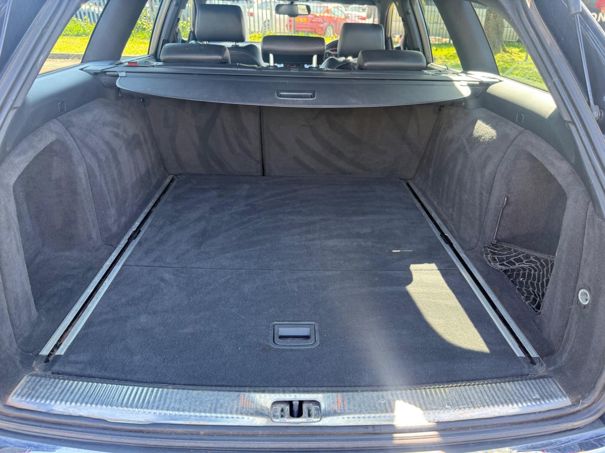 Audi A6 Avant - Image 15