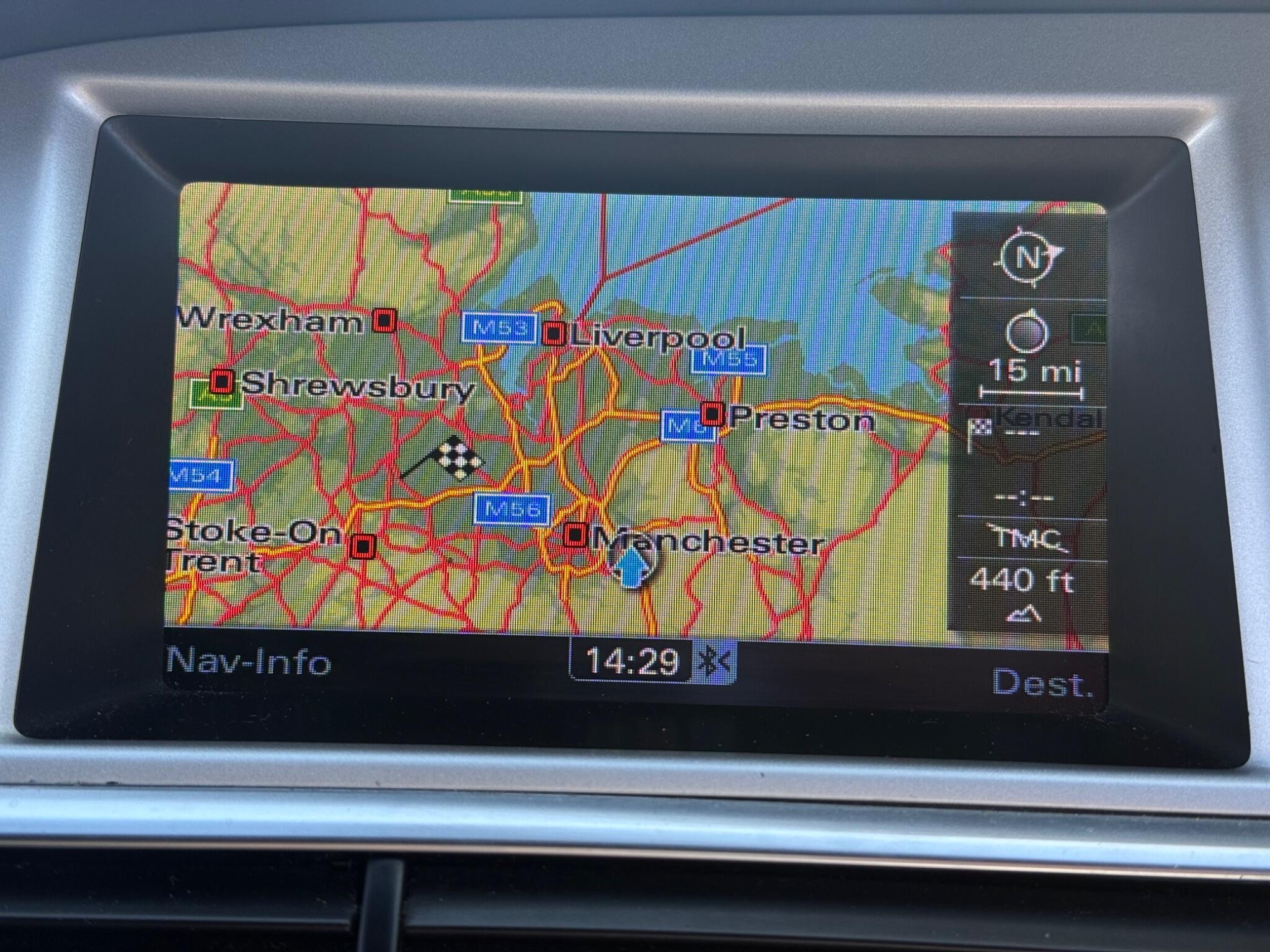 Audi A6 Avant - Image 21