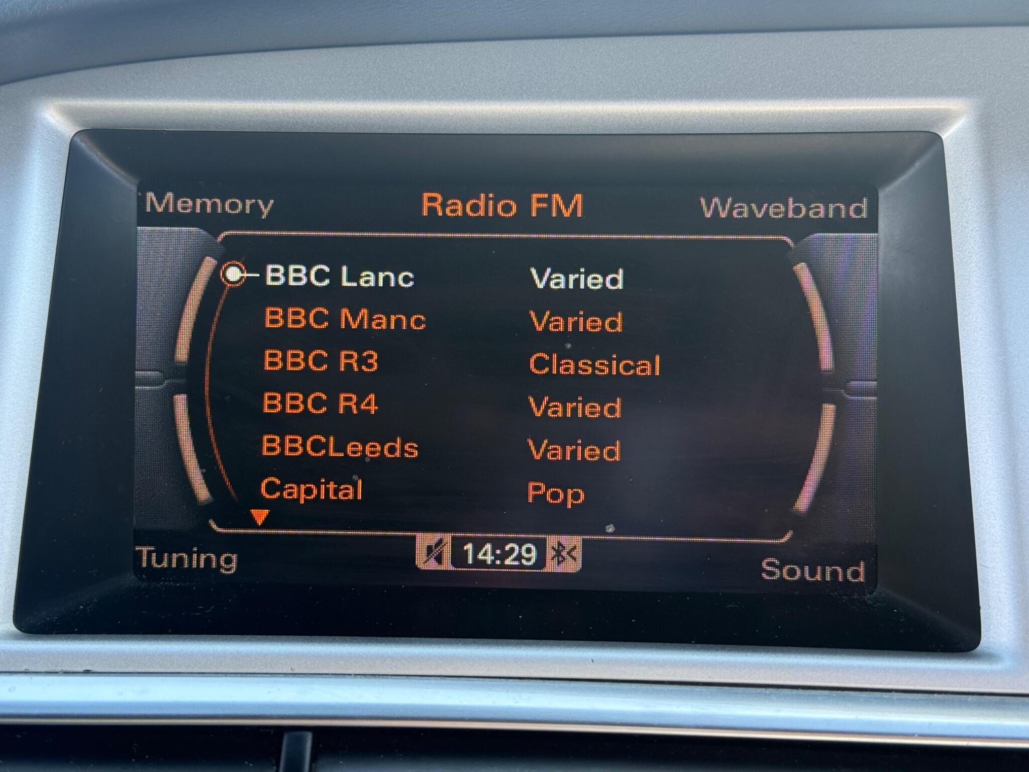 Audi A6 Avant - Image 23