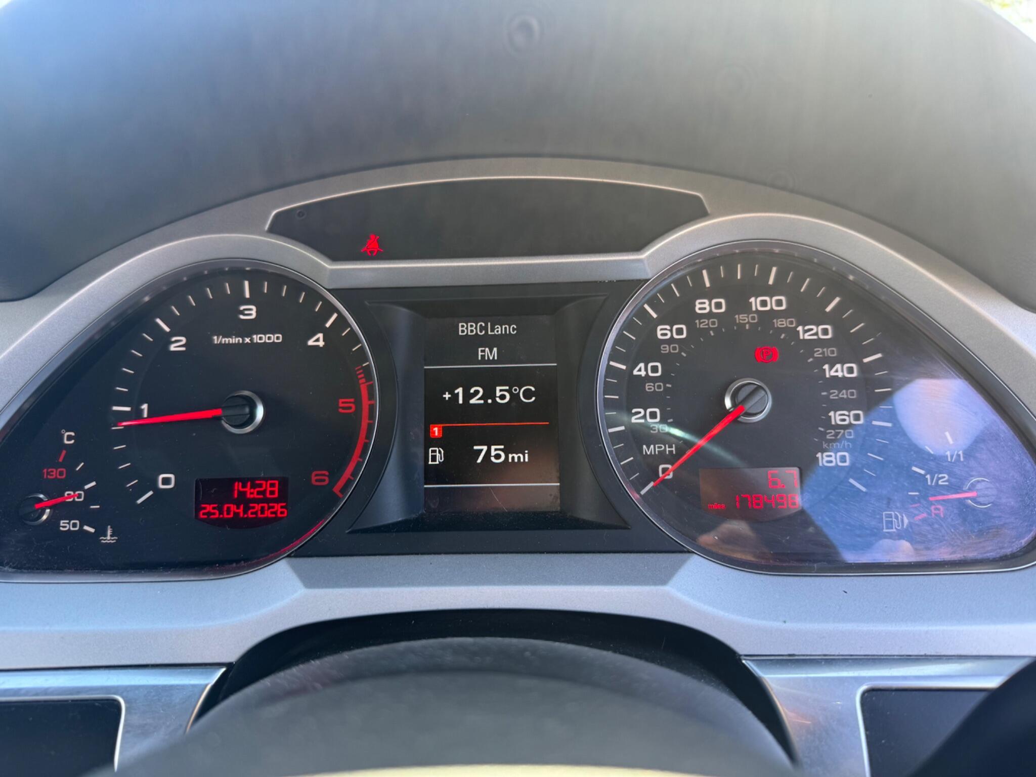 Audi A6 Avant - Image 24