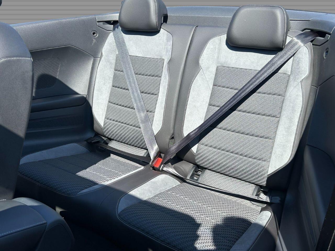 Volkswagen T-Roc - Image 23