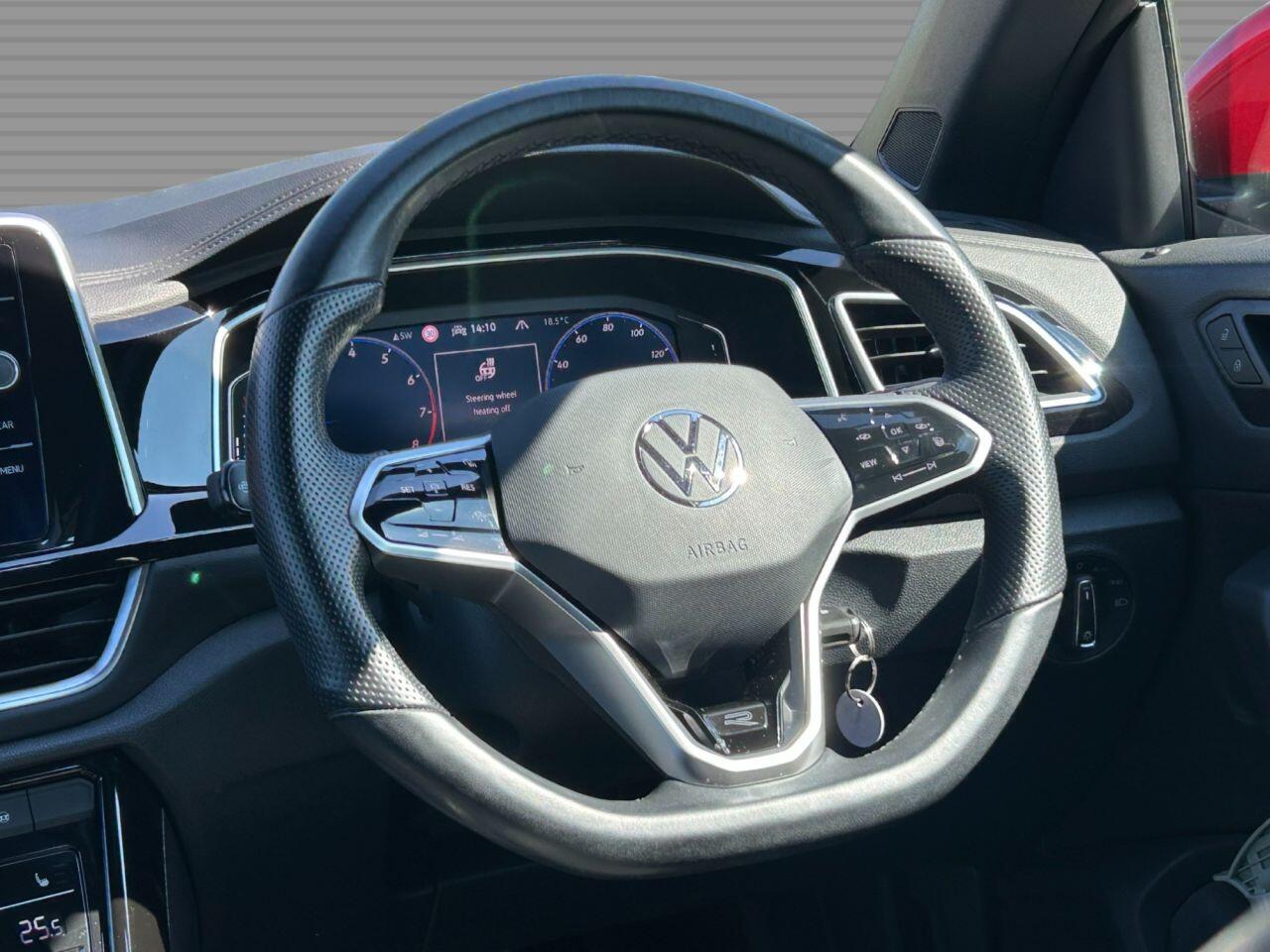 Volkswagen T-Roc - Image 37