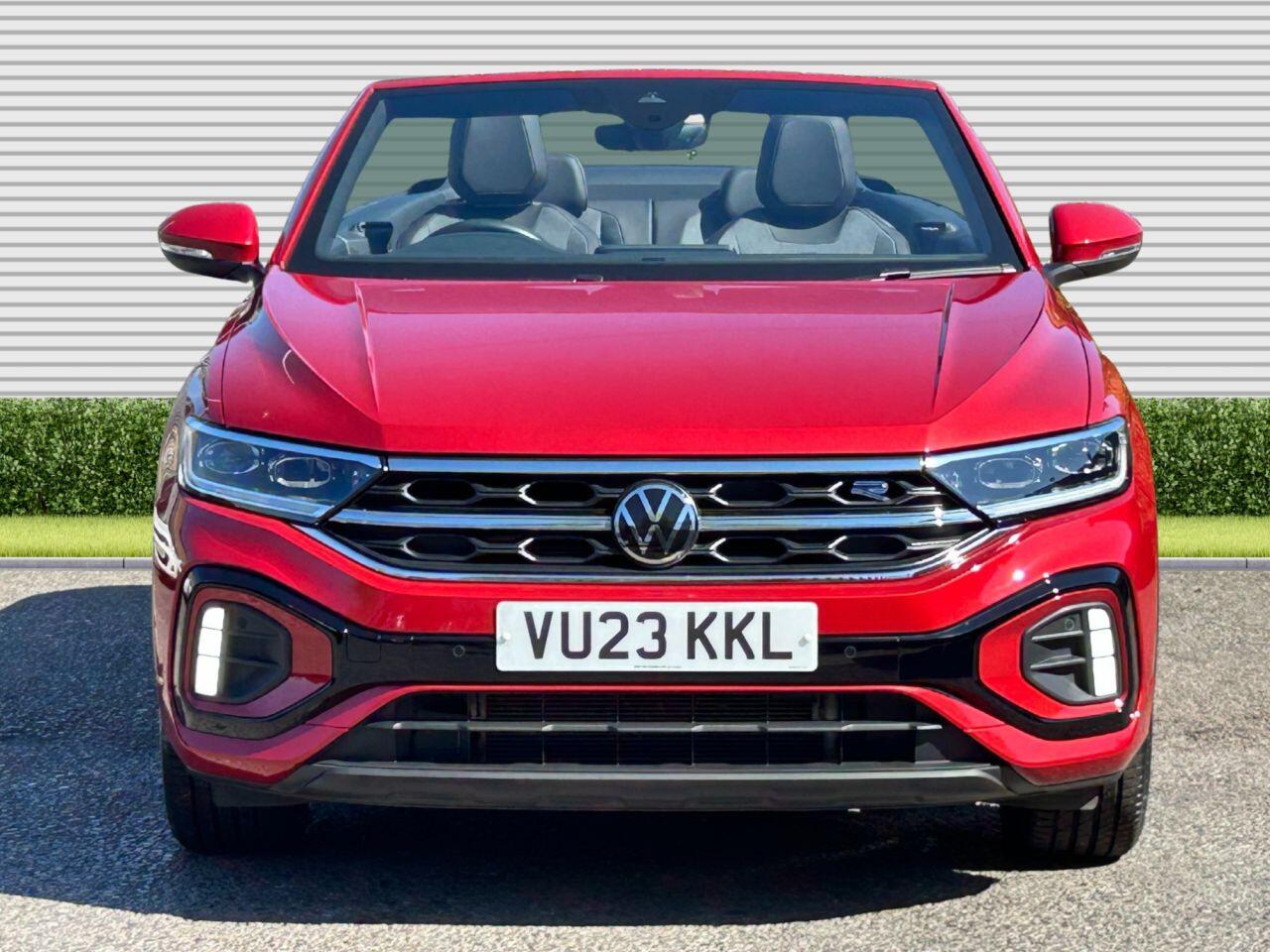 Volkswagen T-Roc - Image 40