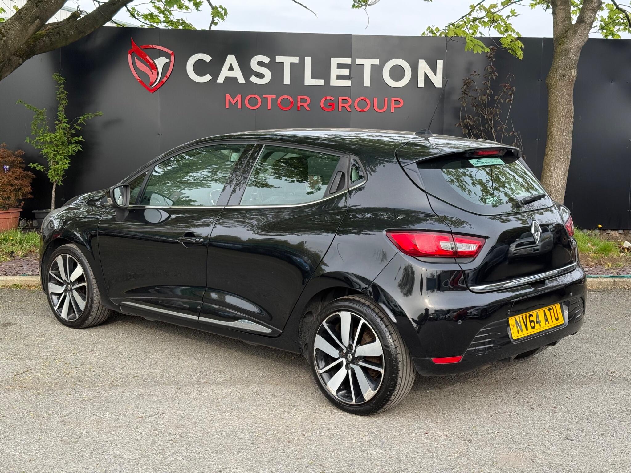 Renault Clio - Image 8